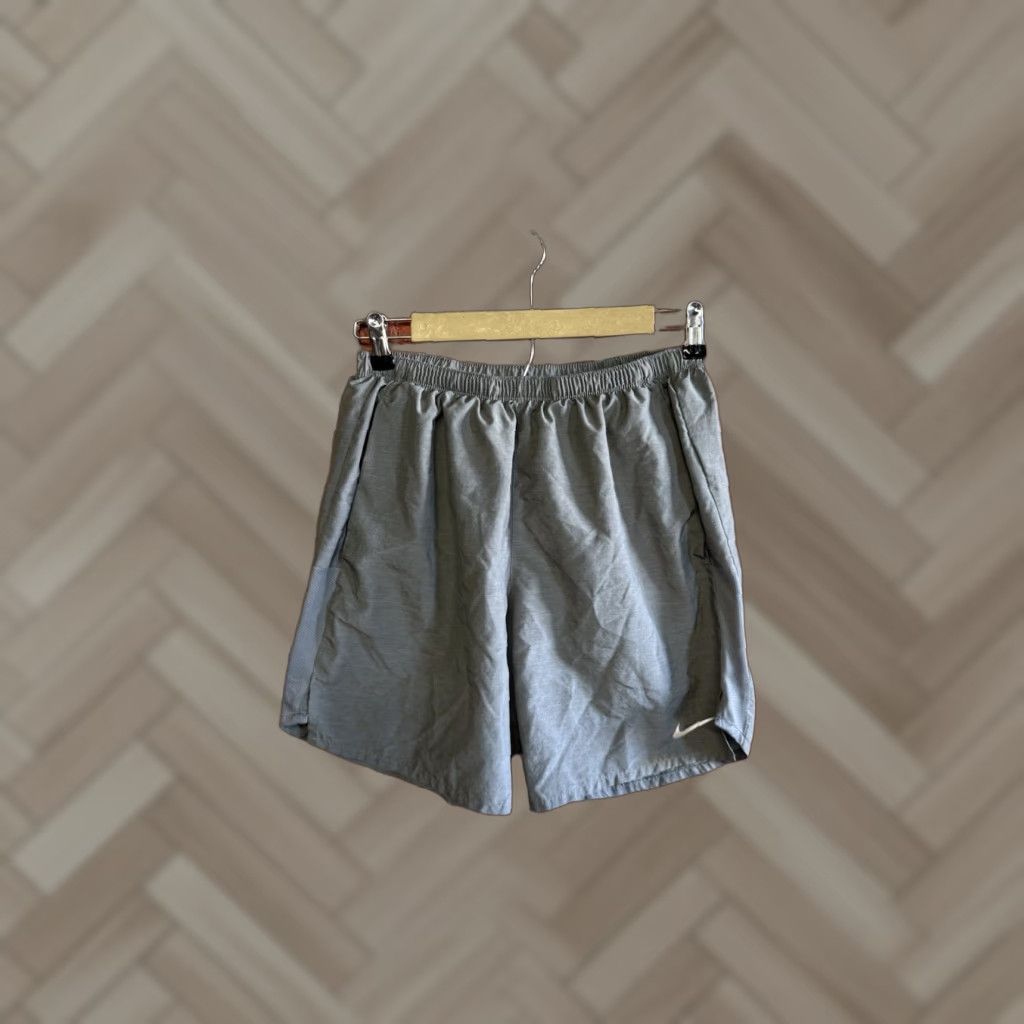 Nike Nike Mens Gray Athletic Lined Running Shorts Size Medium Dri-Fit Size US 31 - 1 Thumbnail