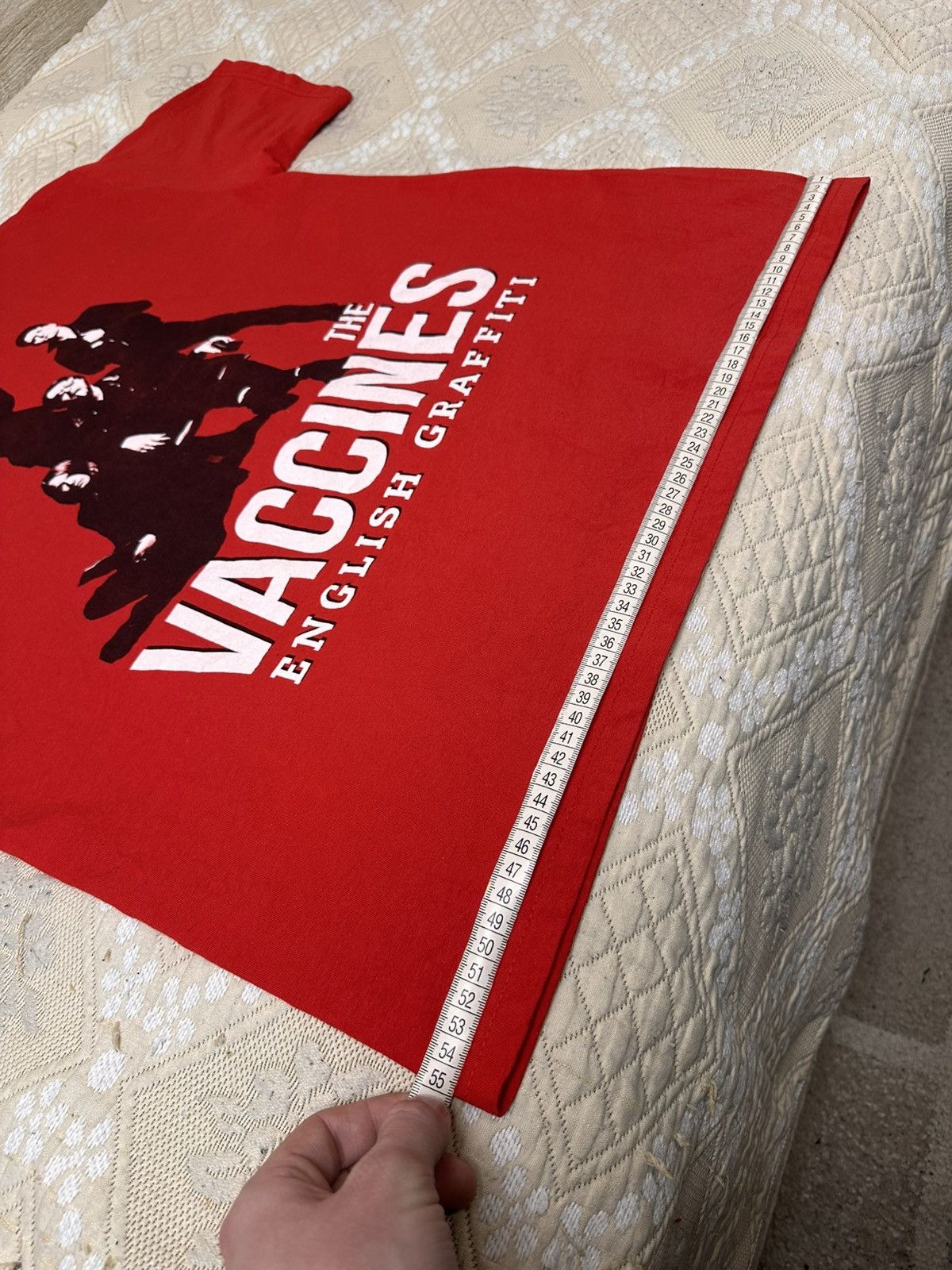 Band Tees 🔥 English Graffiti 2015 The Vaccines Rock Band T Shirt Size US L / EU 52-54 / 3 - 8 Thumbnail