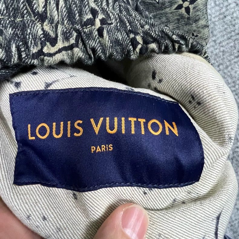 Louis Vuitton Louis Vuitton Tie-dyed with full print jacket 2502-Nextarro Size US M / EU 48-50 / 2 - 3 Thumbnail