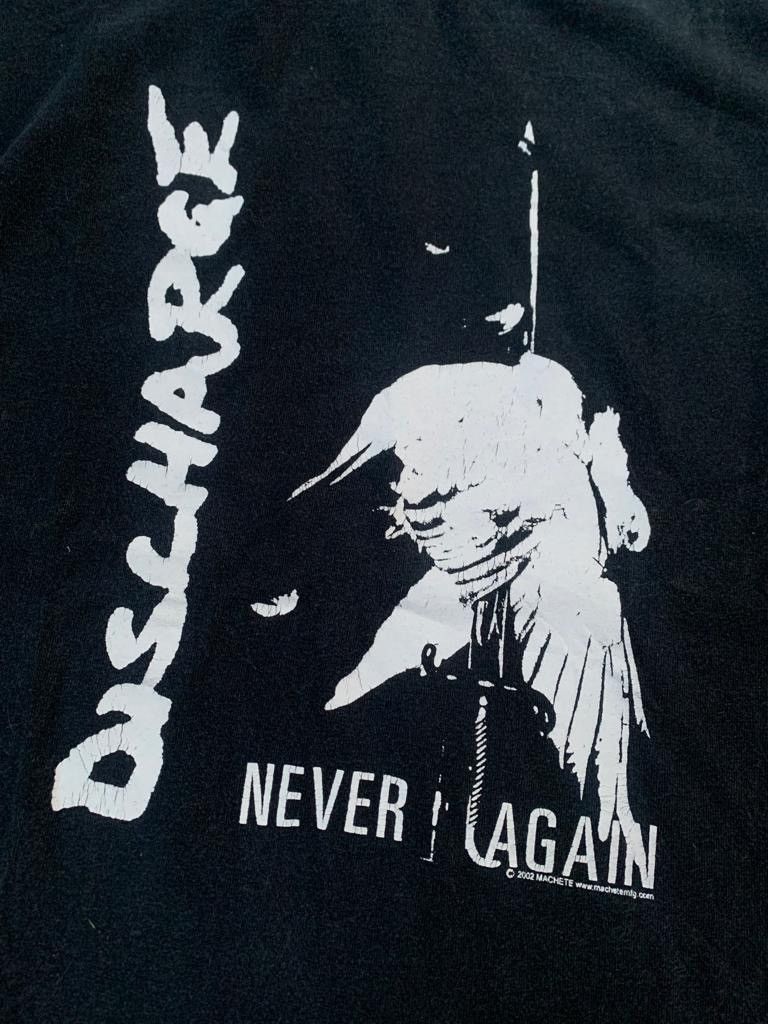 Band Tees × Fruit Of The Loom × Vintage Vintage 2002 Discharge Never Again Hardcore Punk Band Tee Size US M / EU 48-50 / 2 - 3 Thumbnail