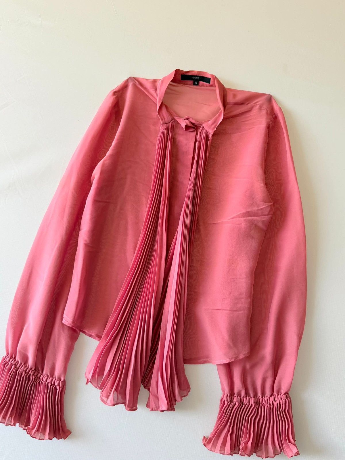 Gucci Gucci by Tom Ford SS2000 Pink Ruffled Long Sleeve Size XS / US 0-2 / IT 36-38 - 3 Thumbnail