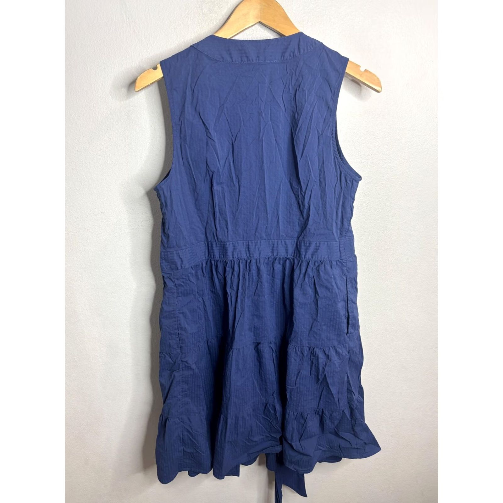 Vineyard Vines Vineyard Vines Performance Vest Womens Medium Blue Tie Front Ruffle Hem Size M / US 6-8 / IT 42-44 - 4 Thumbnail