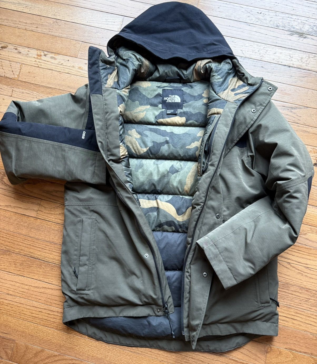 The North Face The North Face 550 Jacket – Olive Green/Black w Camo Lining Size US M / EU 48-50 / 2 - 2 Thumbnail