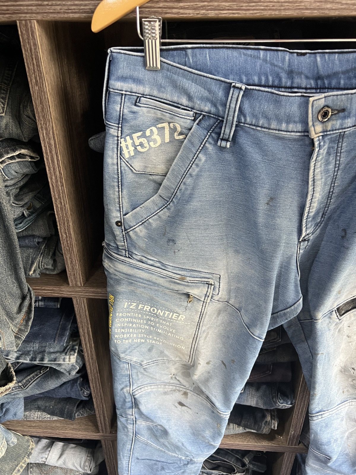 Japanese Brand 🔥Iz Frontier Distressed Denim Size US 34 / EU 50 - 7 Thumbnail