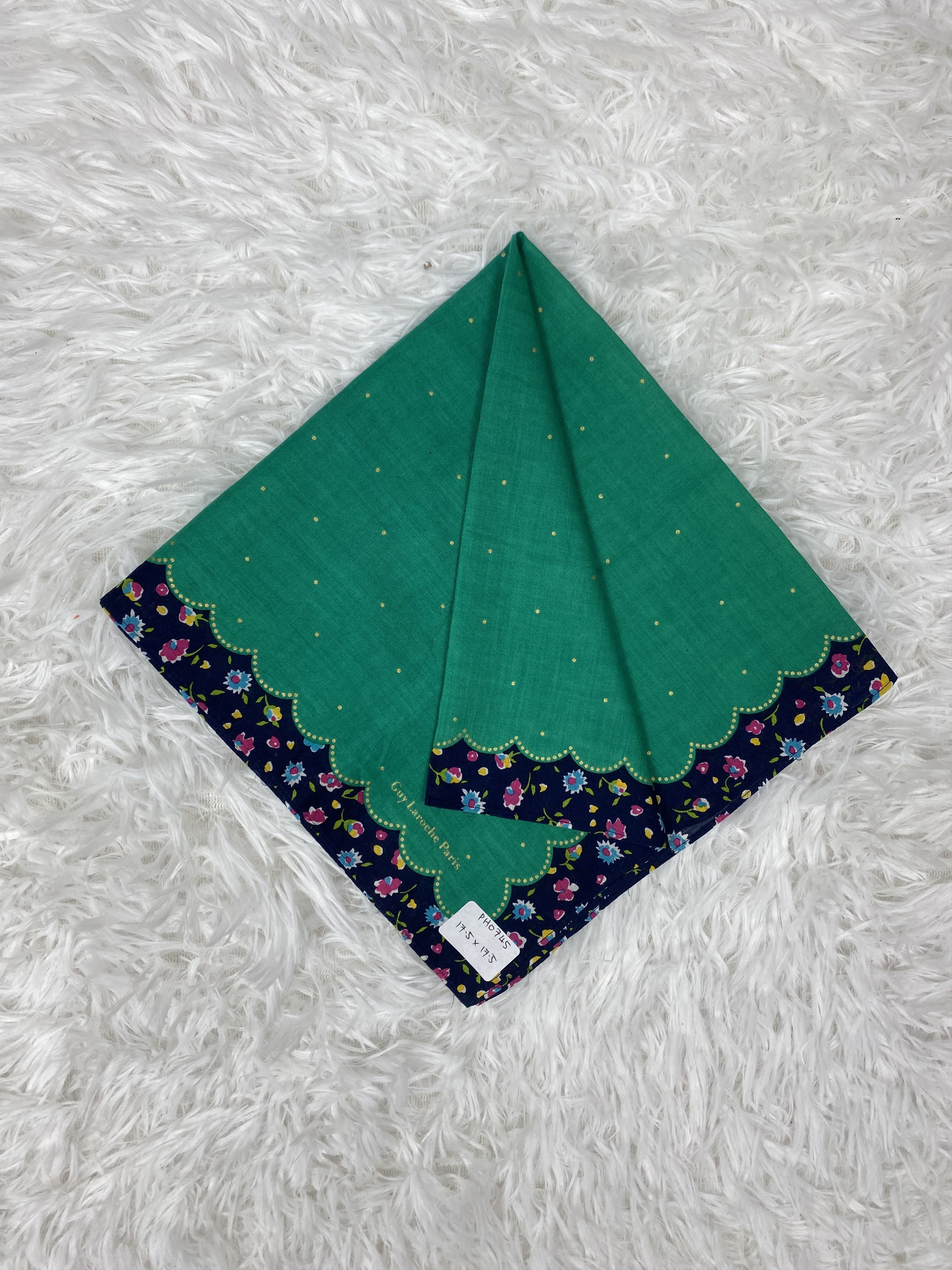 Guy Laroche × Vintage Vintage Guy Laroche Handkerchief Neckerchief PH0745 Size ONE SIZE - 1 Thumbnail