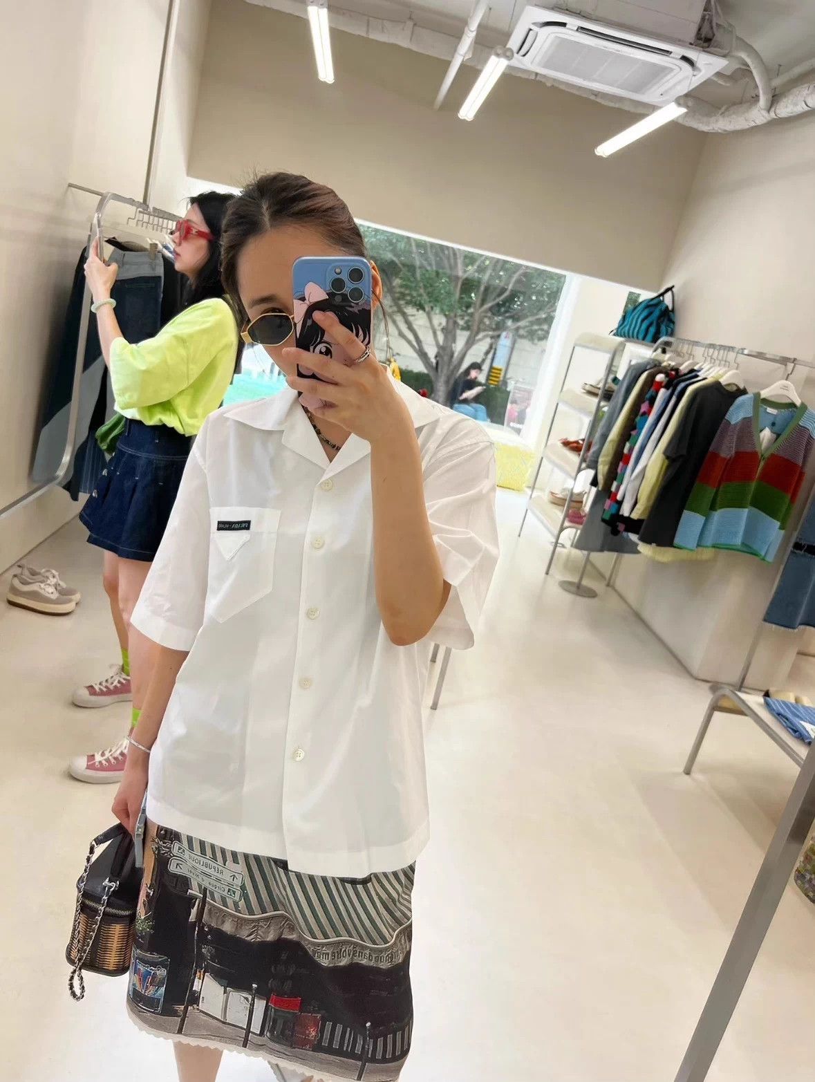 Prada Prada preppy white short shirt 36NOS Size XS / US 0-2 / IT 36-38 - 6 Thumbnail