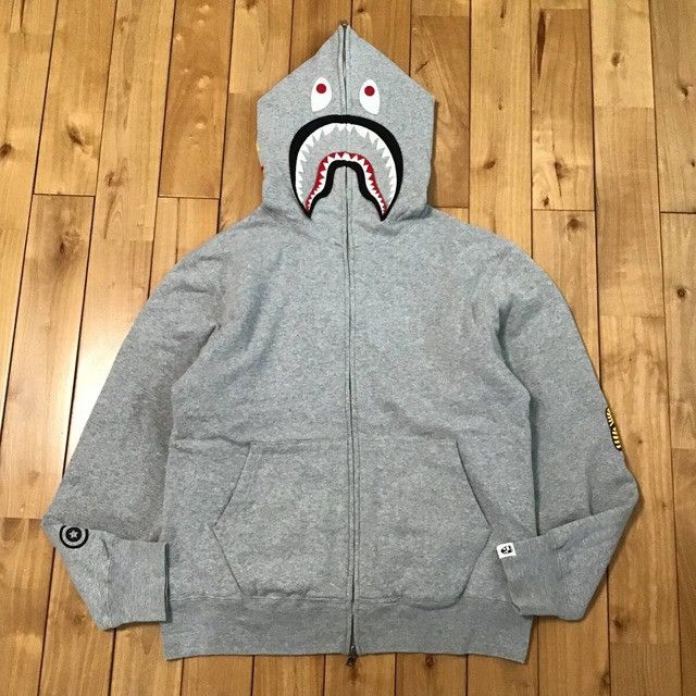 Bape × Nigo 2005 BAPE 2nd Shark full zip hoodie a bathing ape NIGO Size US S / EU 44-46 / 1 - 1 Thumbnail