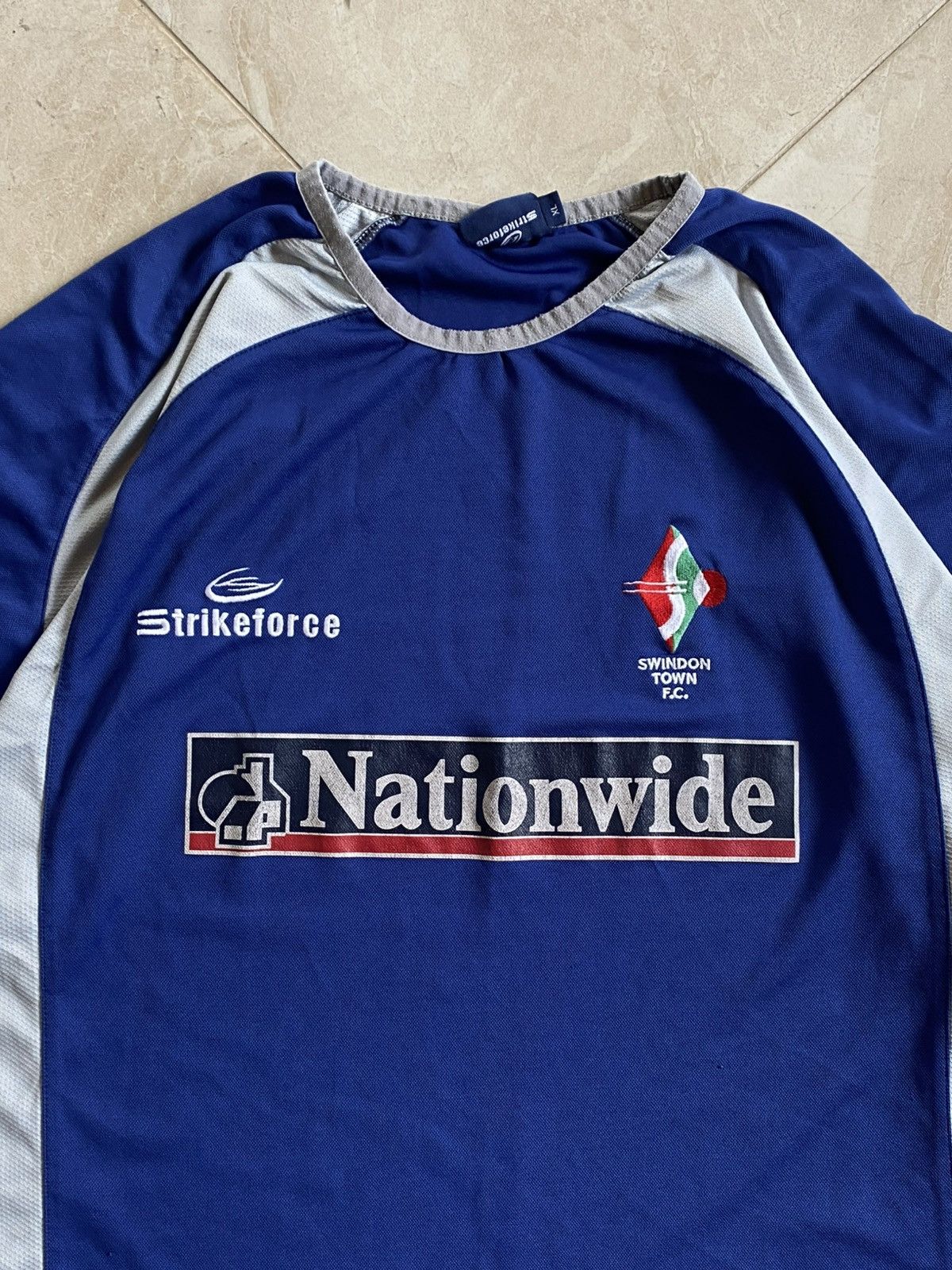 Other Vintage Swindon Town FC Football Shirt Size US XL / EU 56 / 4 - 3 Thumbnail