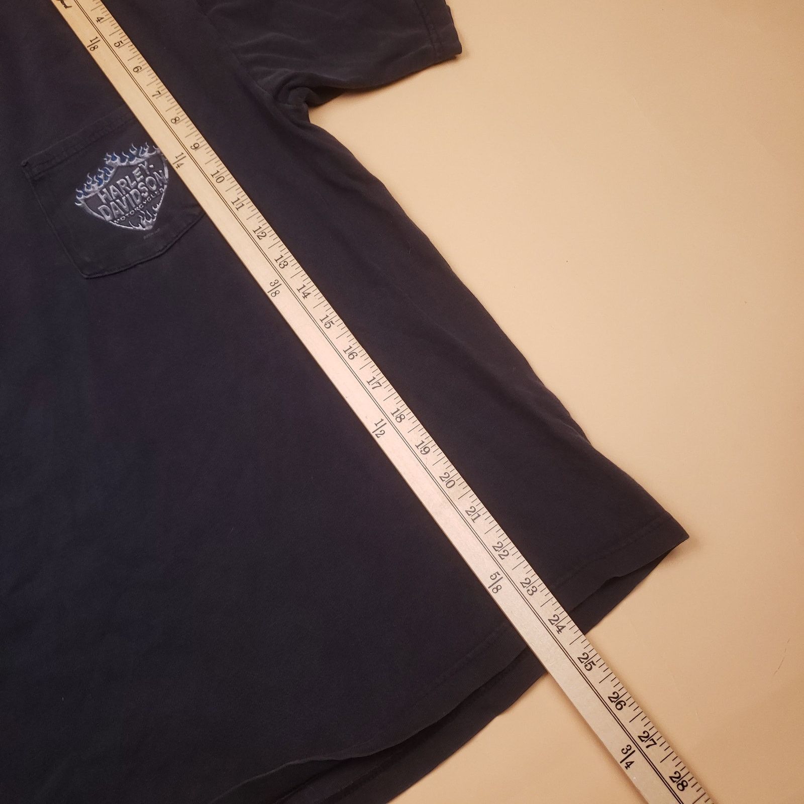 Harley Davidson y2k Harley Davidson Motorcycles Flames Pocket T Shirt Mens L Size US L / EU 52-54 / 3 - 13 Thumbnail
