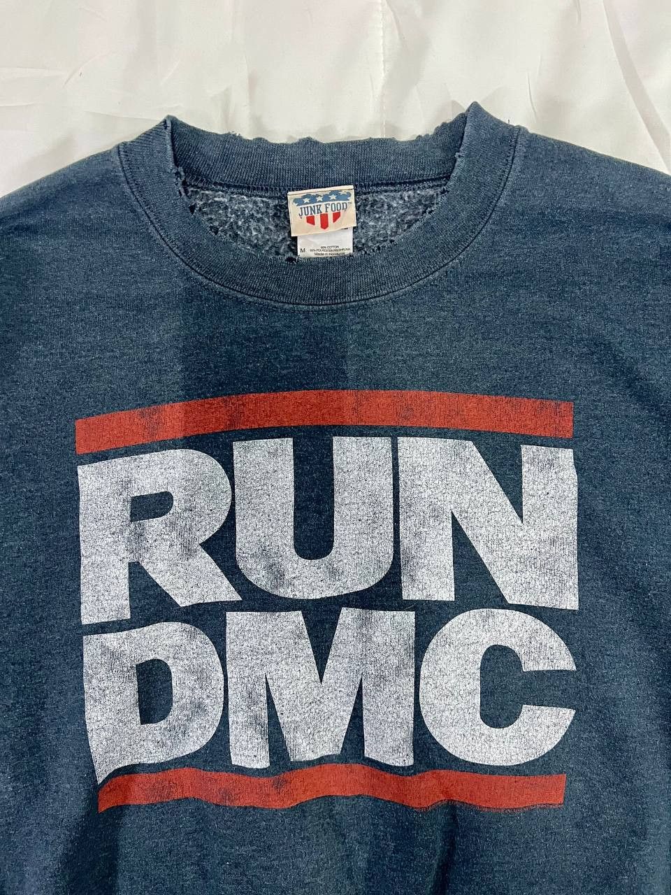 RUN DMC × Vintage VINTAGE Y2K THRASHED RUN DMC BIG LOGO SWEATSHIRT Size US M / EU 48-50 / 2 - 5 Thumbnail