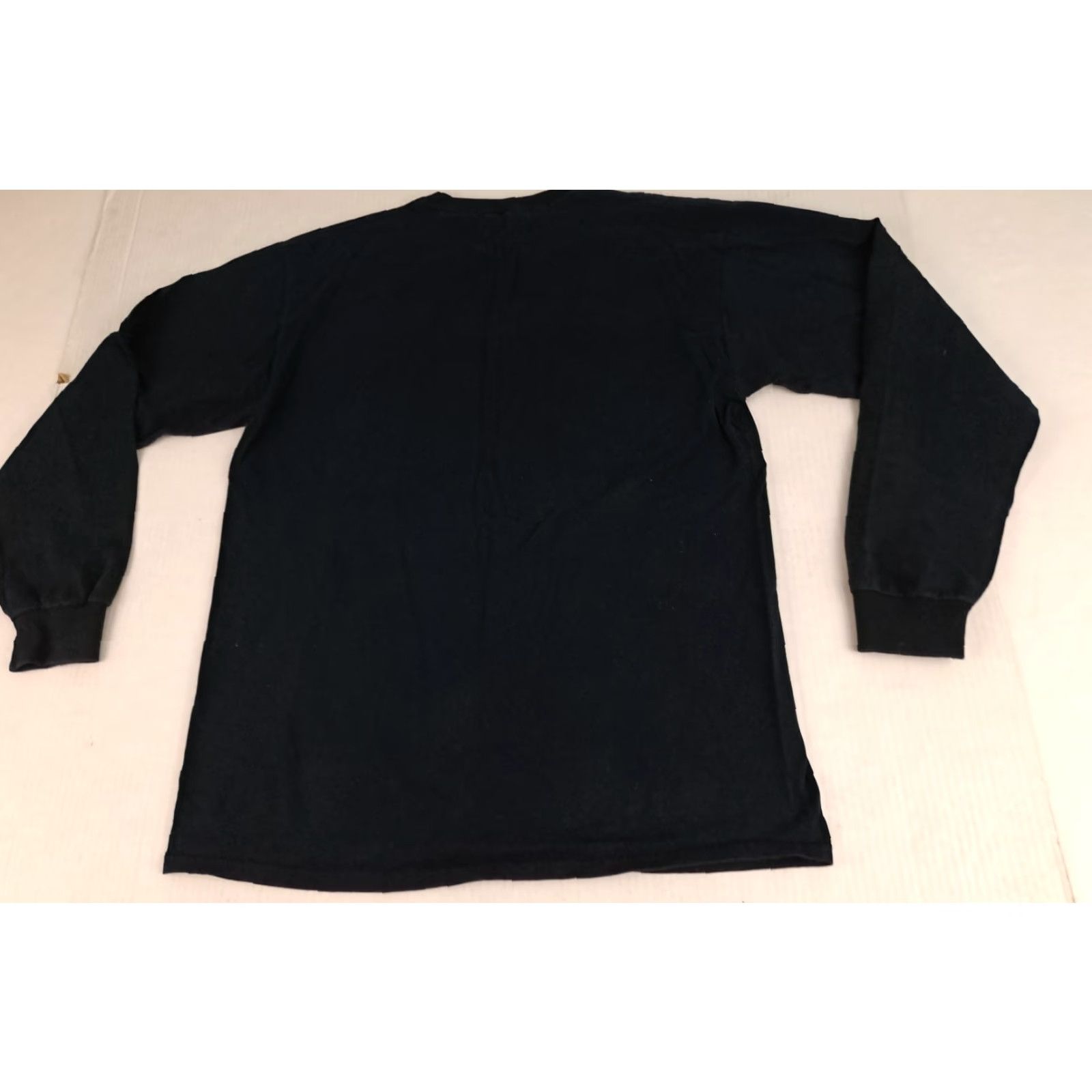 Jerzees VINTAGE Hooters Detroit 90s Taylor Mi. Black Long Sleeve Jerzees Large T-Shirt Unisex Adults 90s Crew Neck Cotton Quantity: L Size US L / EU 52-54 / 3 - 6 Thumbnail