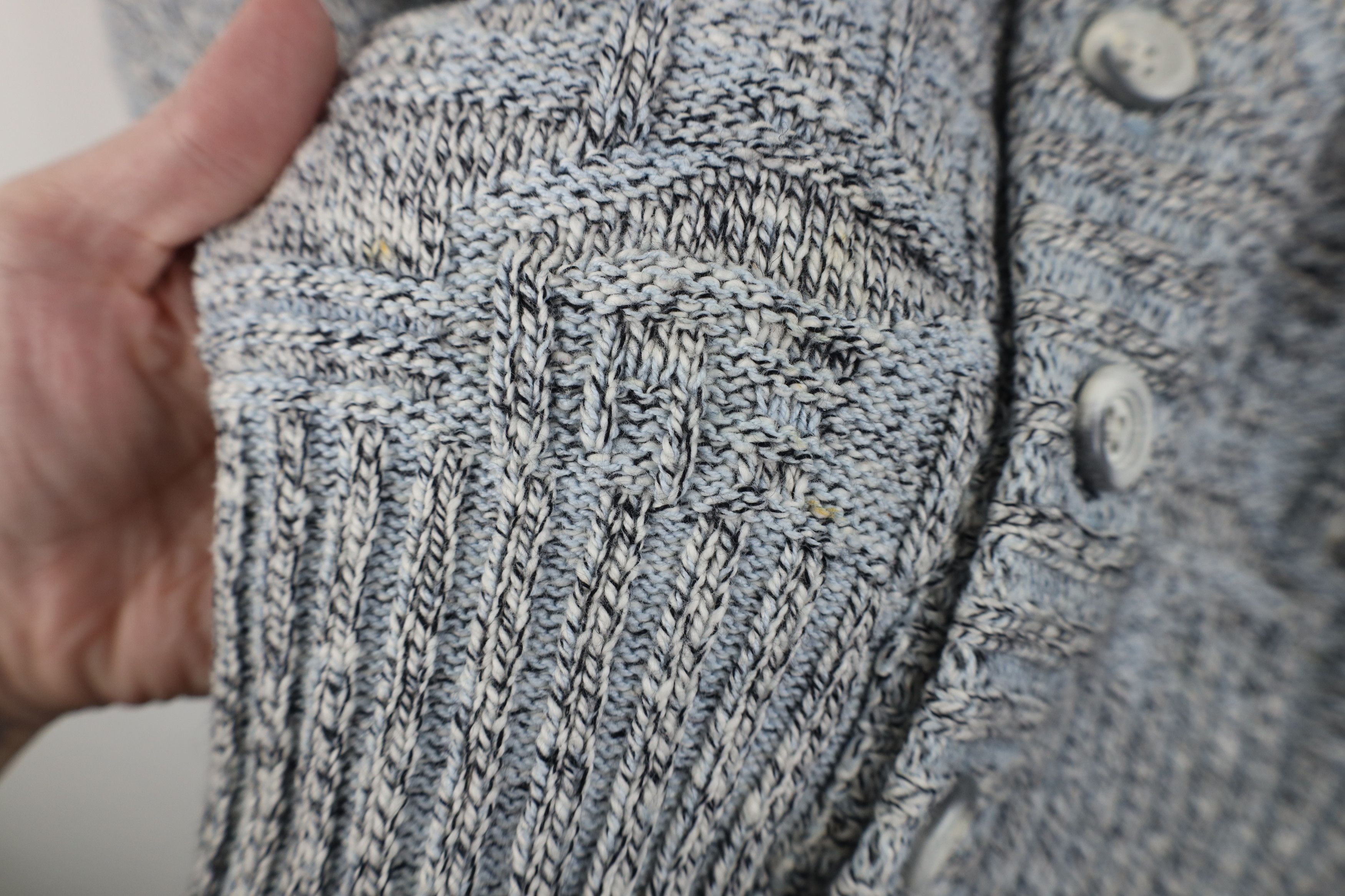 Vintage Vintage 90s Streetwear Geometric Knit Cardigan Sweater USA Size US L / EU 52-54 / 3 - 6 Thumbnail