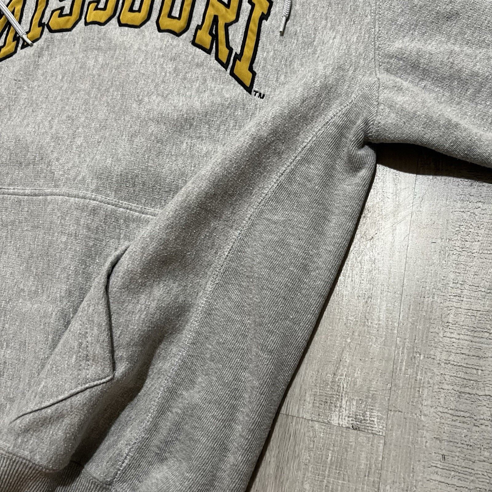 Steve And Barrys University Of Missouri Tigers College Reverse Weave Hoodie Size US M / EU 48-50 / 2 - 4 Thumbnail