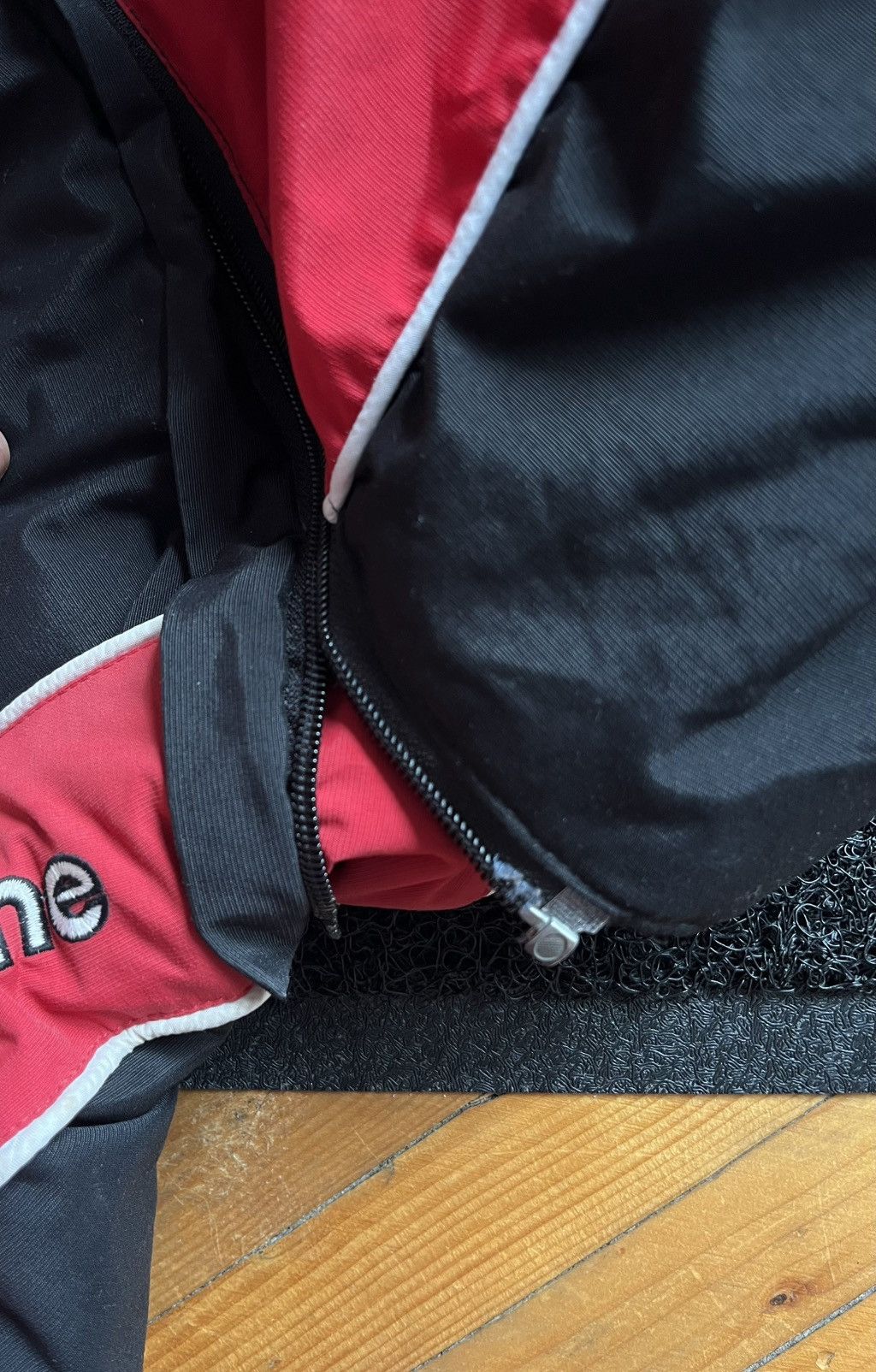 Ferrari Vintage 90's Marlboro Ferrari Red Racing Jacket Nascar Size US L / EU 52-54 / 3 - 11 Thumbnail