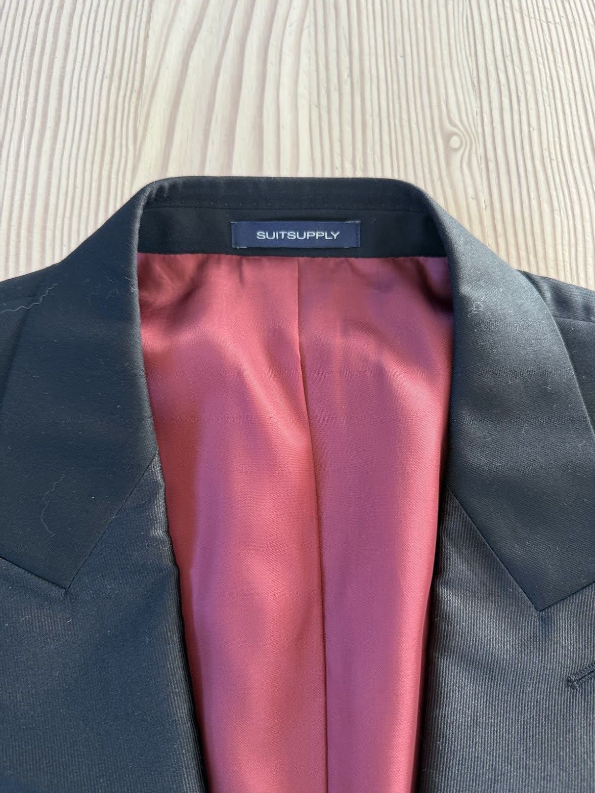 Suitsupply Tuxedo (full set minus bow tie) Size 44R - 2 Thumbnail