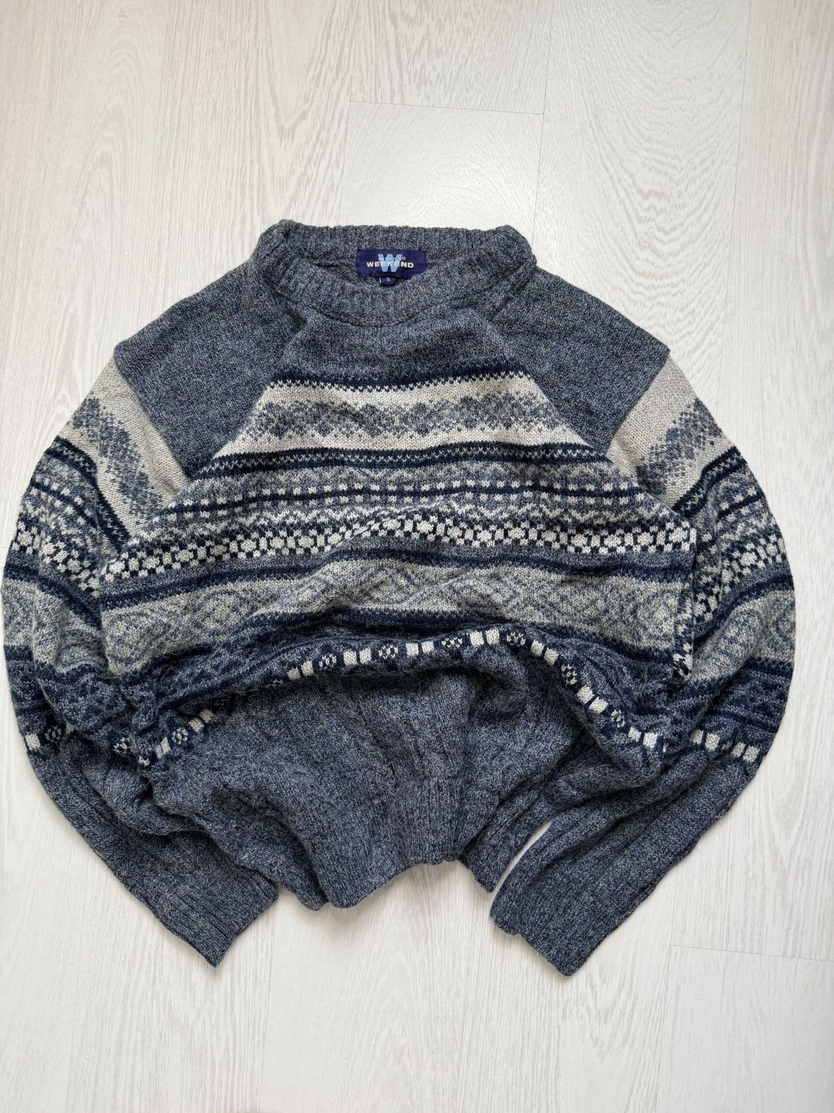 Vintage Vintage Navy Blue and Grey Patterned Wool Knit Sweater Size US S / EU 44-46 / 1 - 5 Thumbnail