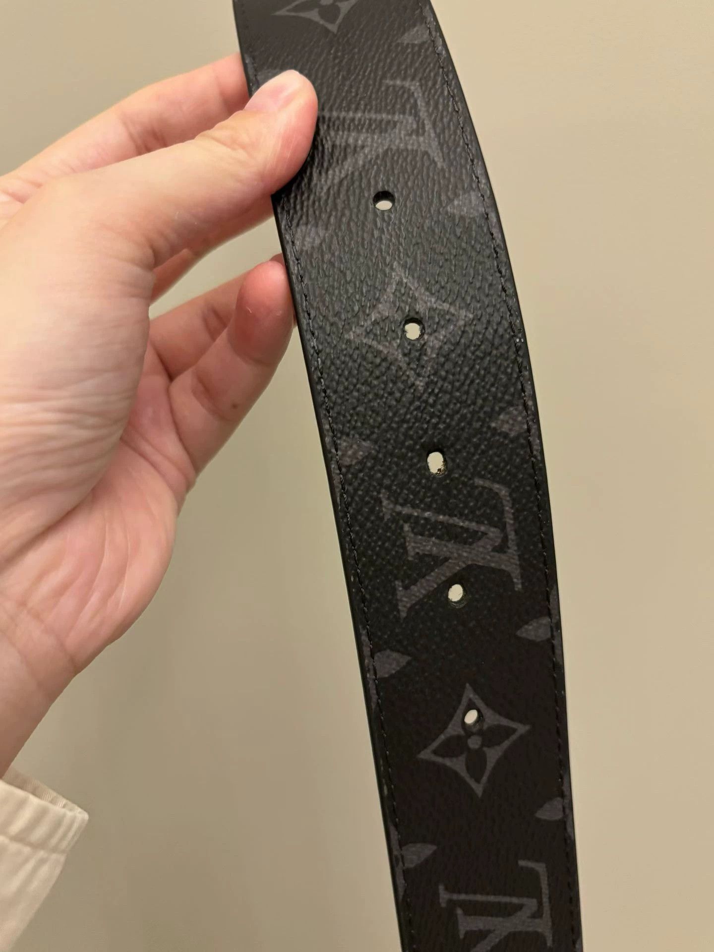 Louis Vuitton Louis Vuitton monogram black leather belt Size ONE SIZE - 6 Thumbnail