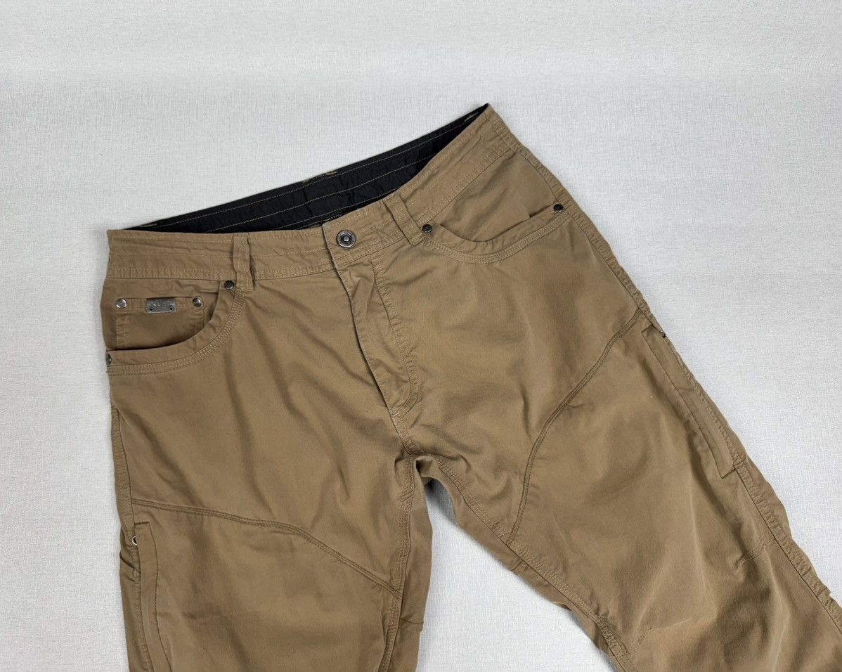 Kuhl Men’s Vintage KUHL Hiking Outdoors Pants size 32 Size US 32 / EU 48 - 2 Thumbnail