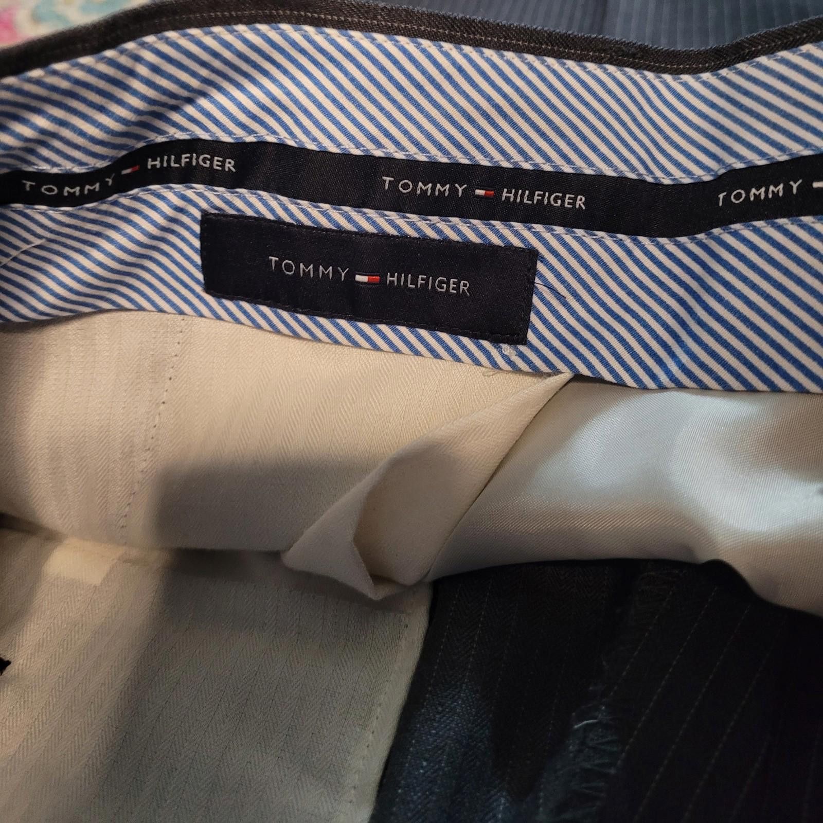 Tommy Hilfiger Tommy Hilfiger Mens 100% Soft Wool Suit Pants slacks 38/30 Size 46R - 8 Thumbnail