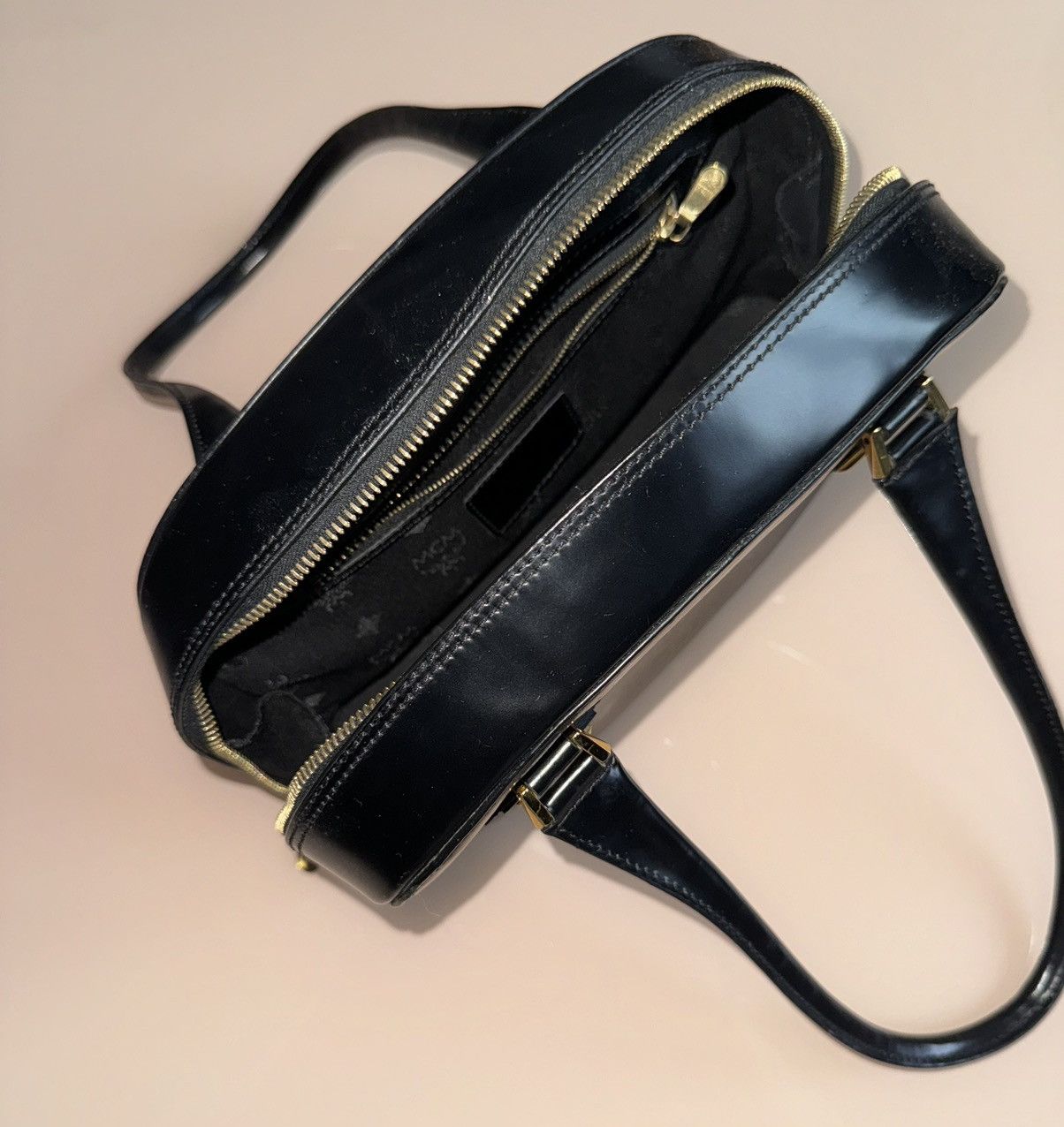 MCM MCM beautiful bag! Rare collection! Size ONE SIZE - 4 Thumbnail