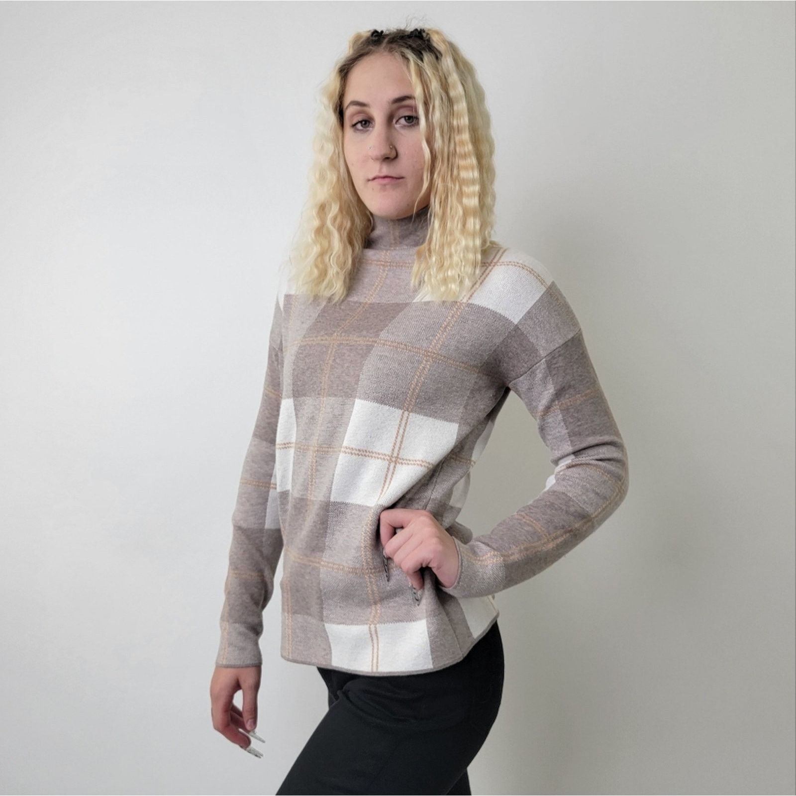 Rachel Zoe Rachel Zoe SOFT Plaid Turtleneck Sweater - S Size S / US 4 / IT 40 - 6 Thumbnail