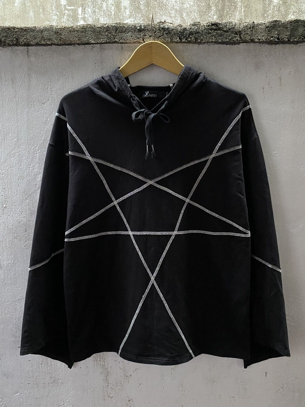 If Six Was Nine LA CRAWFISH 'Pentagram' Hood if six was nine Size US M / EU 48-50 / 2 - 2 Thumbnail