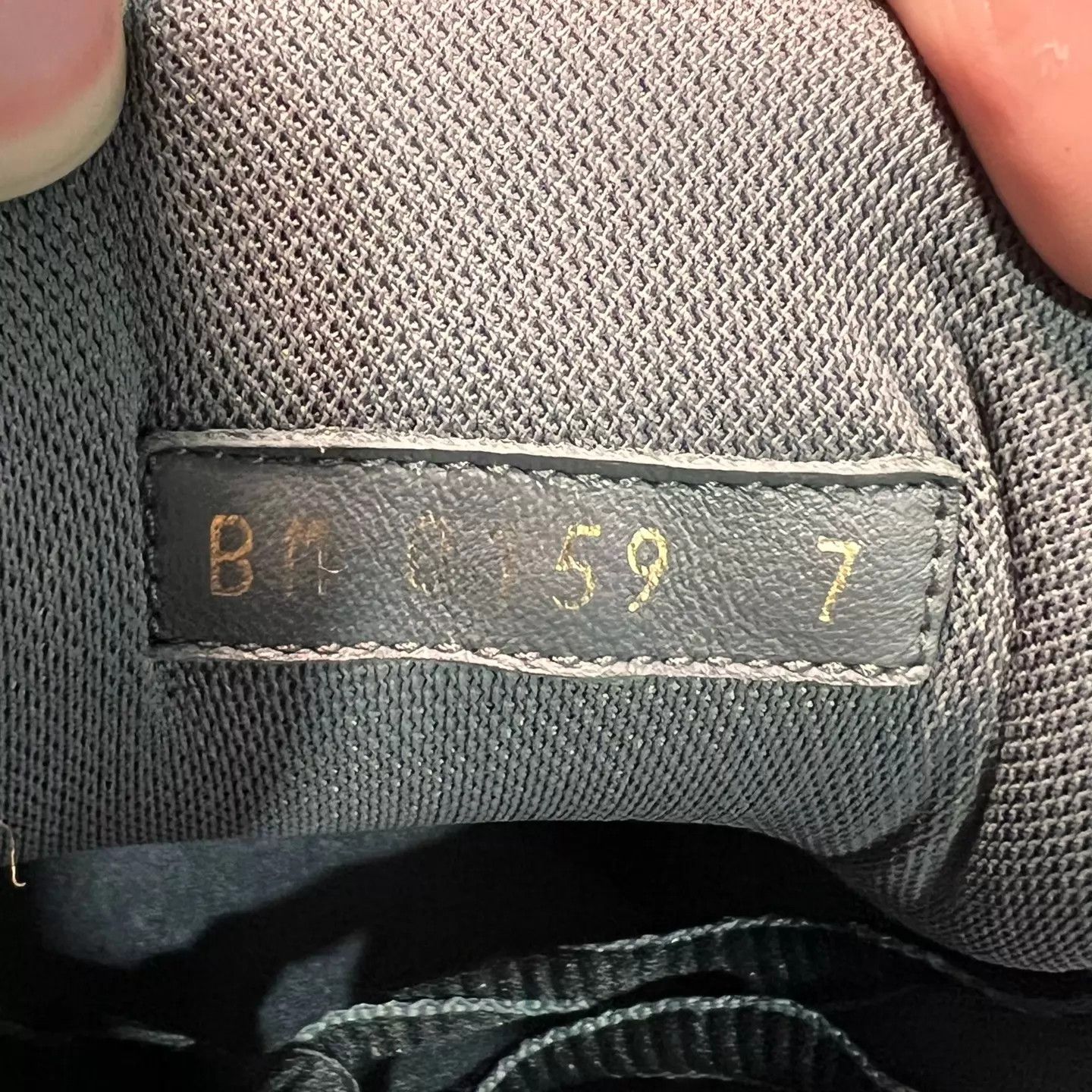 Louis Vuitton Louis Vuitton Black Trainer UK7 (41) 97 New No Box Size US 8 / EU 41 - 8 Thumbnail