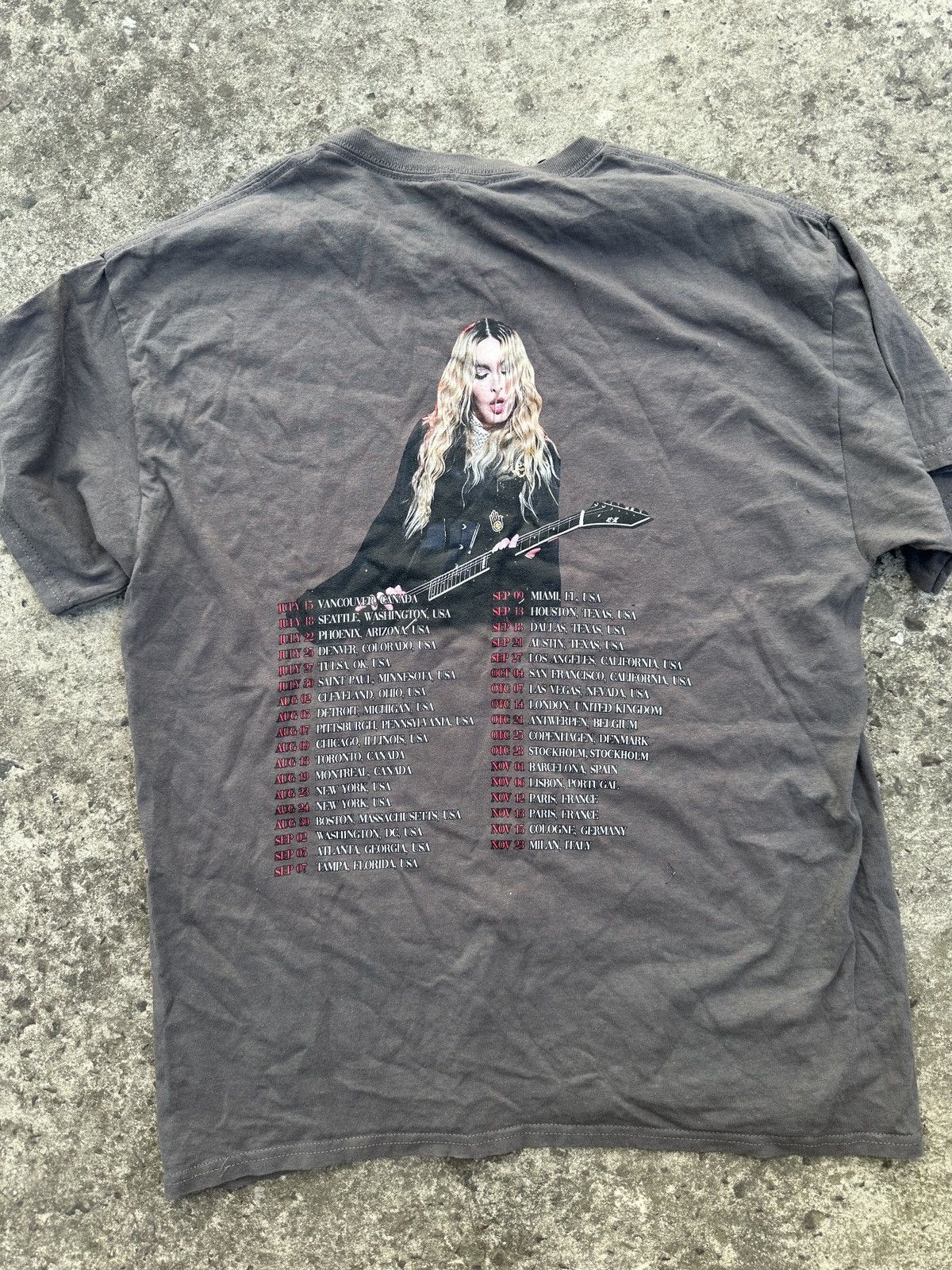 Band Tees Vintage Madona The Celebration Tour T-shirt Streetwear Usa L Size US L / EU 52-54 / 3 - 4 Thumbnail
