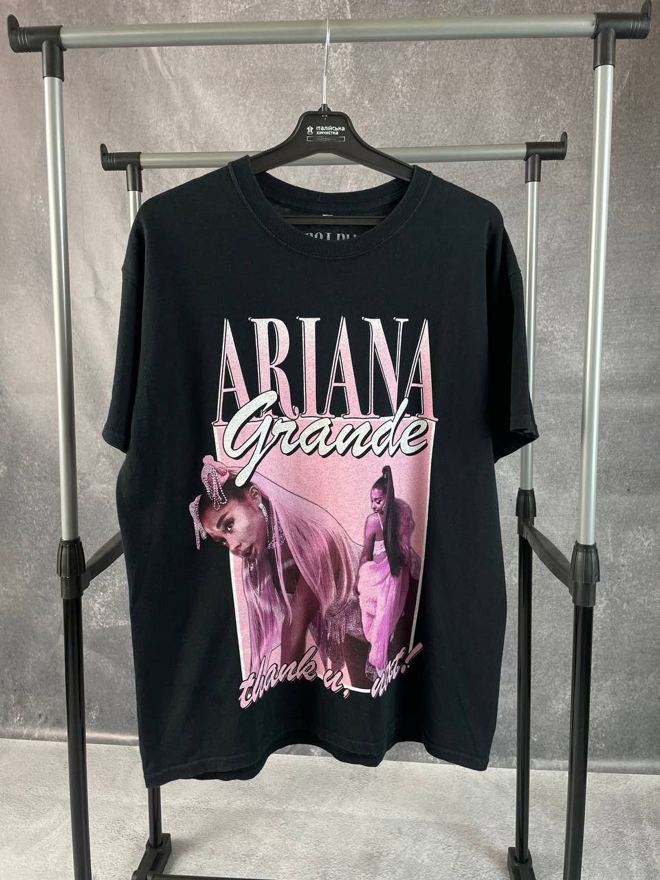 Band Tees Ariana Grande tour t-shirt 2019 Size US L / EU 52-54 / 3 - 1 Thumbnail