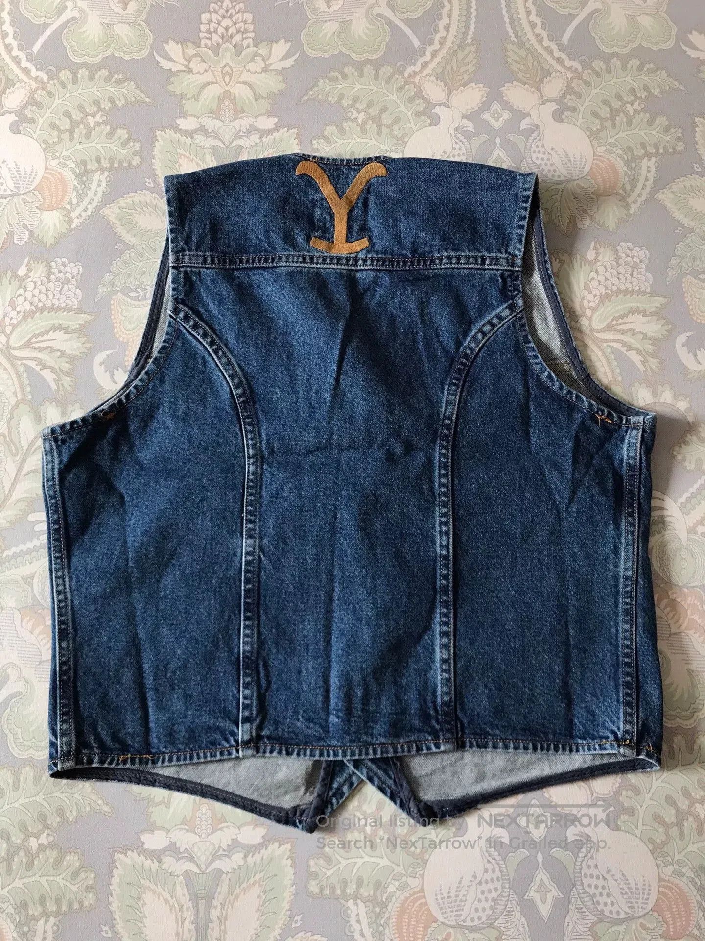Wrangler Wrangler x Yellowstone Western Denim Vest. Size US L / EU 52-54 / 3 - 2 Thumbnail