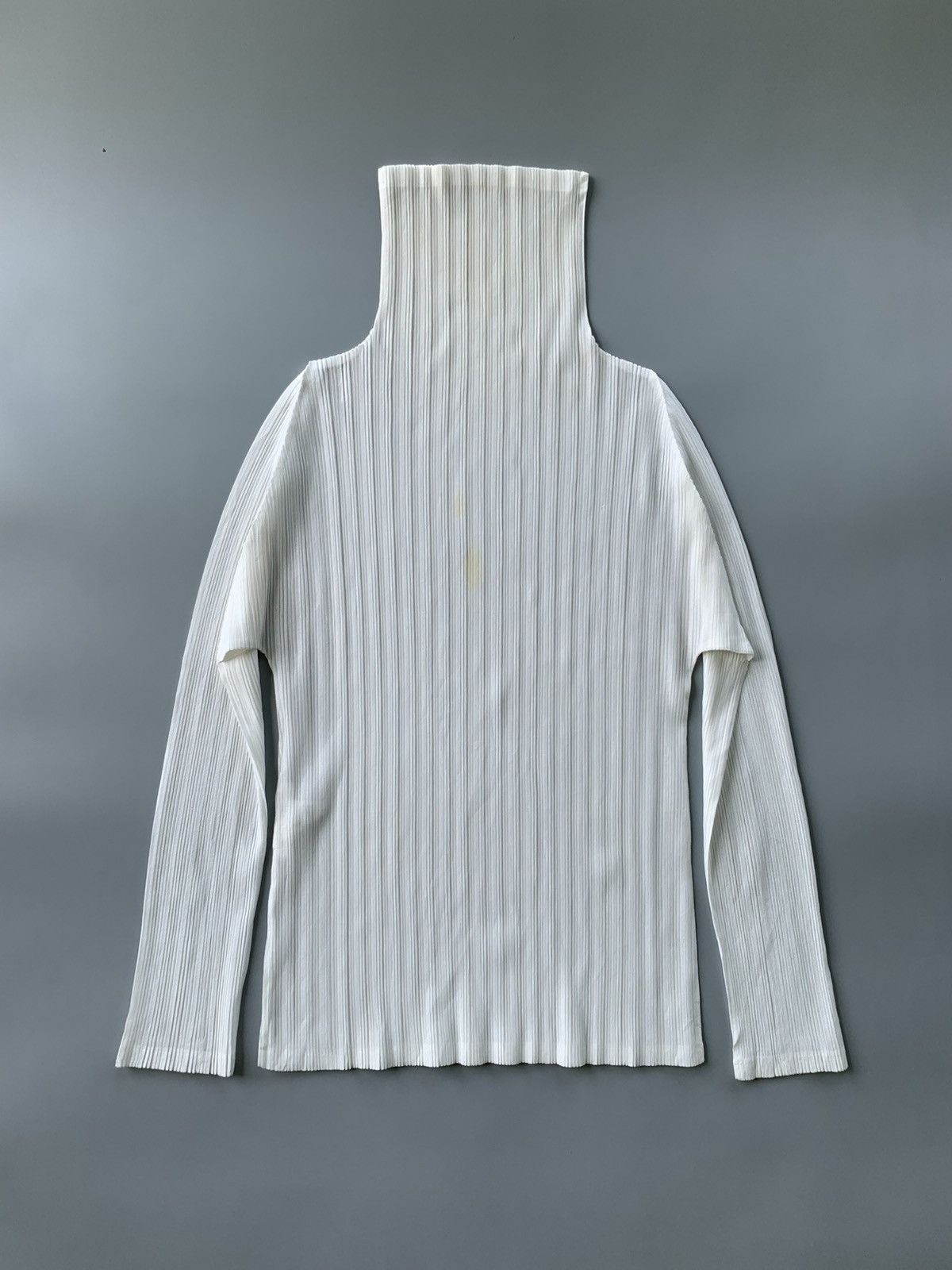 Pleats Please Issey Miyake ISSEY MIYAKE PLEATS PLEASE TURTLENECK LONGSLEEVES Size M / US 6-8 / IT 42-44 - 2 Thumbnail