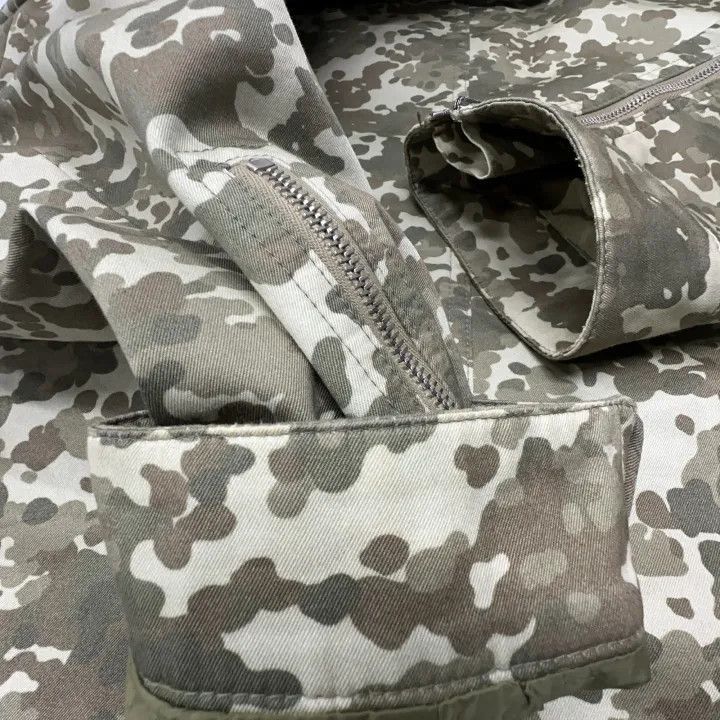 Burberry Burberry Burberry Camouflage Print Long Sleeve Coat-2507 Size US L / EU 52-54 / 3 - 7 Thumbnail