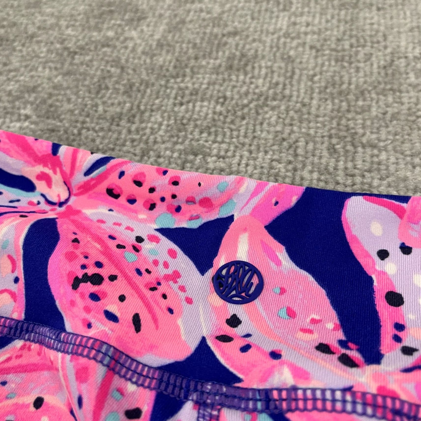 Lilly Pulitzer VINTAGE Lilly Pulitzer Luxletic Pants Womens M Jolena Weekender Zebra Floral Purple Size 32" / US 10 / IT 46 - 3 Thumbnail