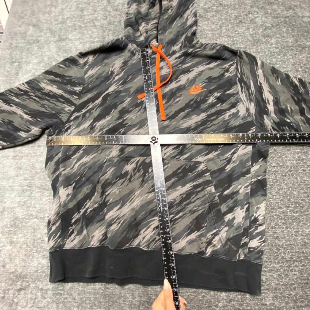 Nike Nike Hoodie Mens XL Black Gray Camo Logo Fleece Lined Kangaroo Pockets Winter Size US XL / EU 56 / 4 - 4 Thumbnail