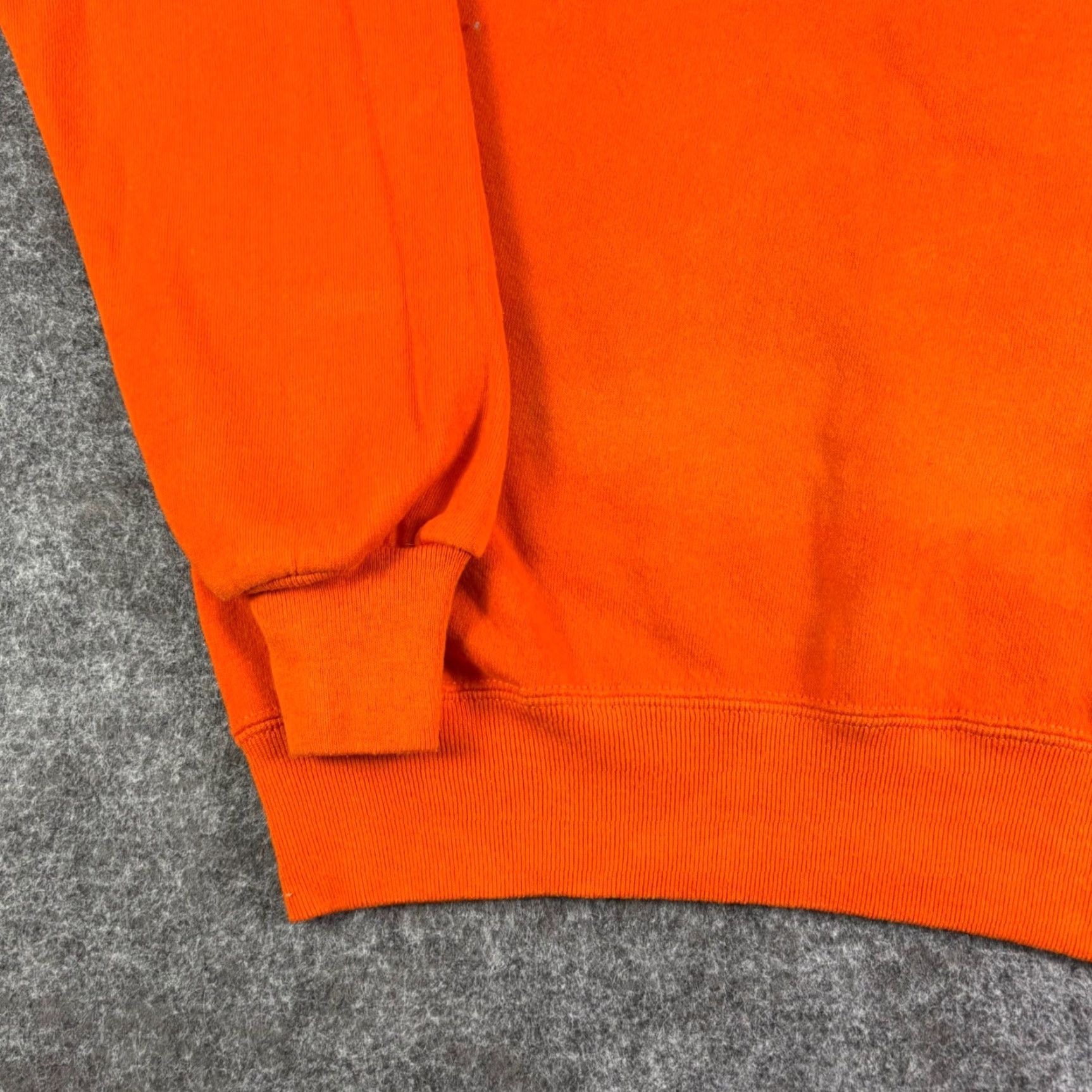 Jerzees VINTAGE Jerzees Sweatshirt Raglan Sleeve Orange Pullover Size L Unisex Adults 90s Crew Neck Fleece Cotton Made in USA Size US L / EU 52-54 / 3 - 6 Thumbnail