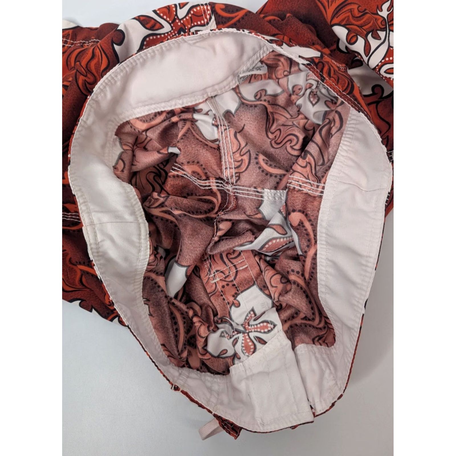 Billabong VINTAGE Billabong Shorts Bottom Men 36 Red Orange Hibiscus floral Board Shorts Size US 36 / EU 52 - 7 Thumbnail