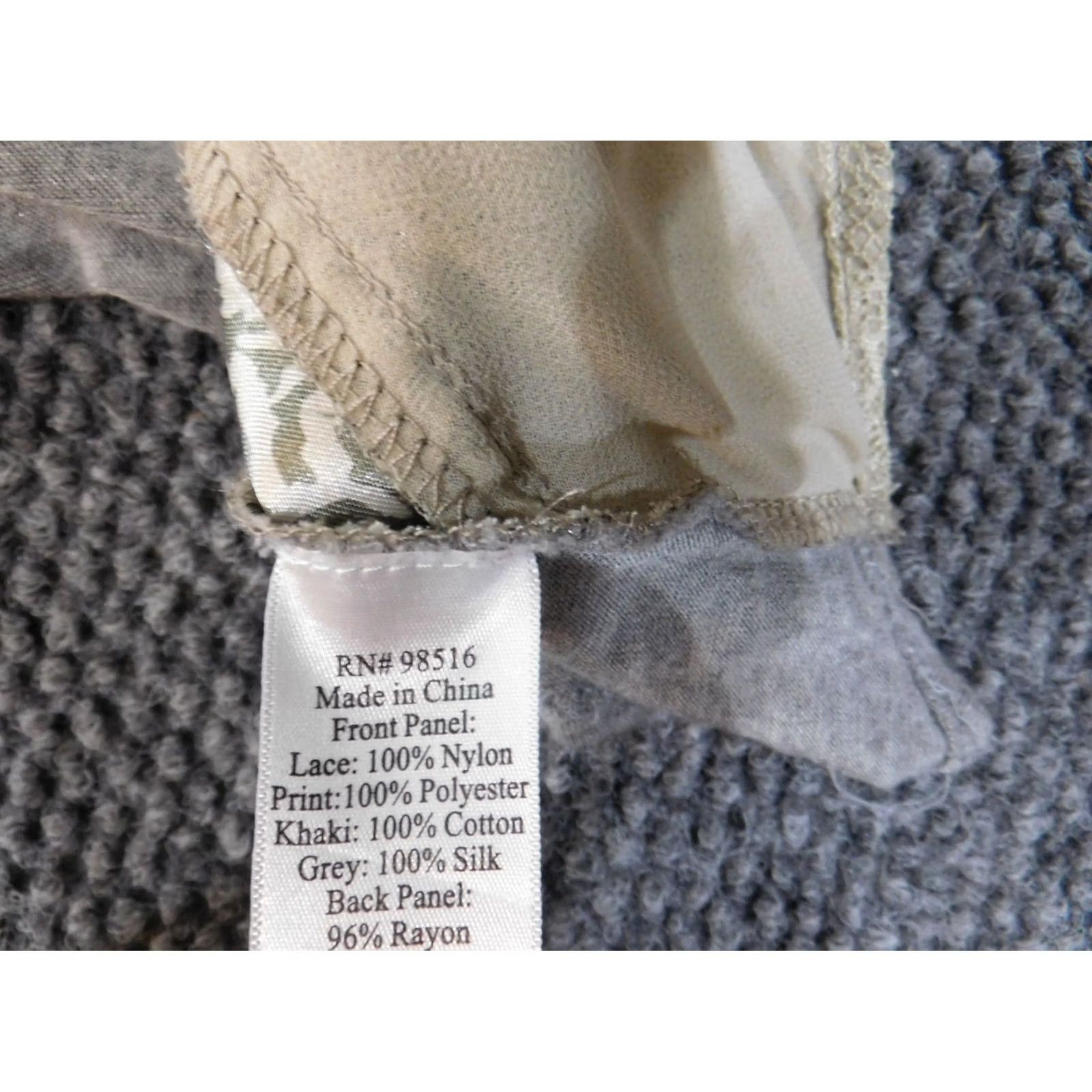 Coldwater Creek Coldwater Creek Blouse Sleeveless Beige V-Neck Beads Womens S Casual Round Neck Pullover Nylon Polyester Woven Classic/Basic Vintage No Size S / US 4 / IT 40 - 7 Thumbnail