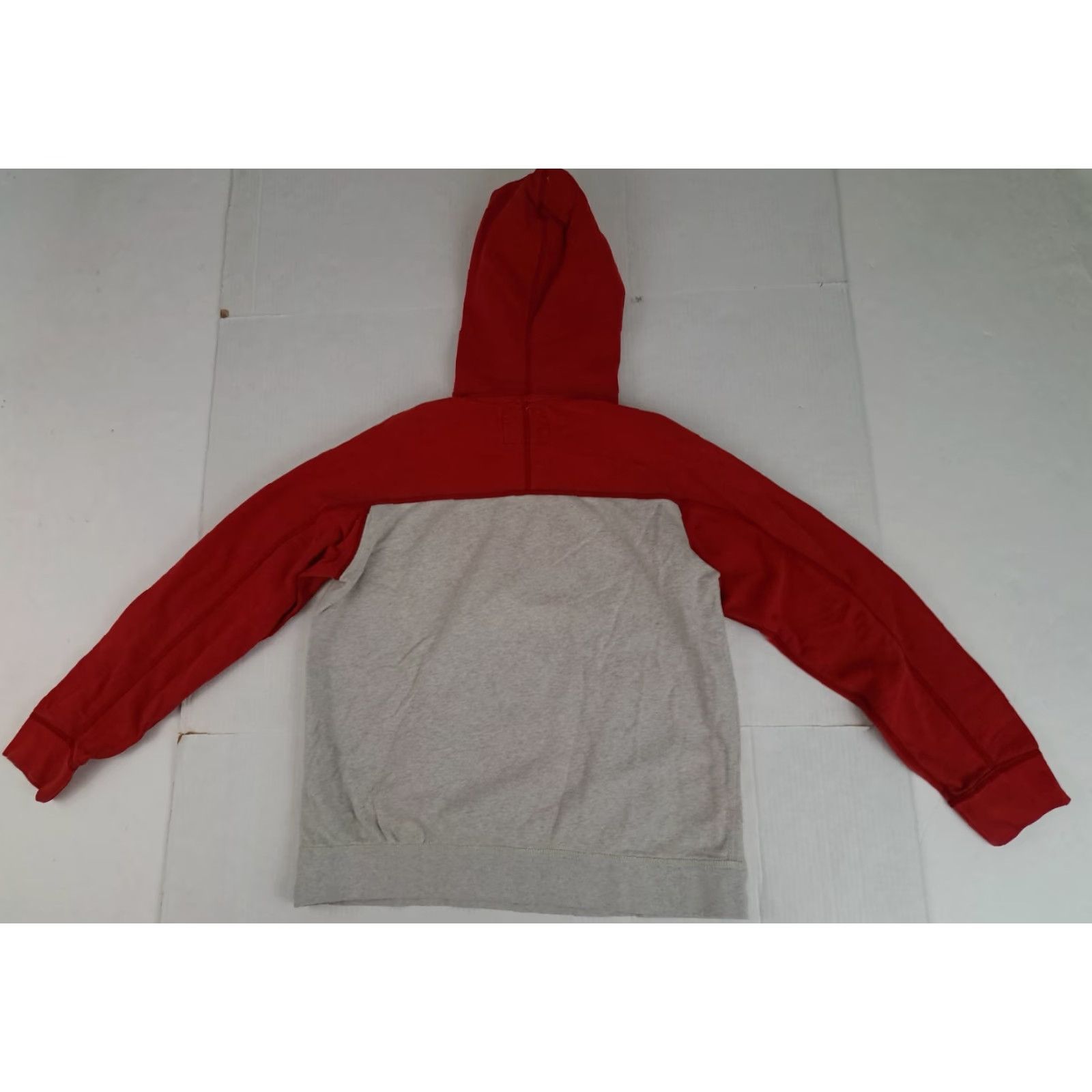 American Eagle Outfitters VINTAGE American Eagle Outfitters Red & Grey Cotton Hooded Sweatshirt L Unisex Adults 24in 24in pit to pit Size US L / EU 52-54 / 3 - 6 Thumbnail
