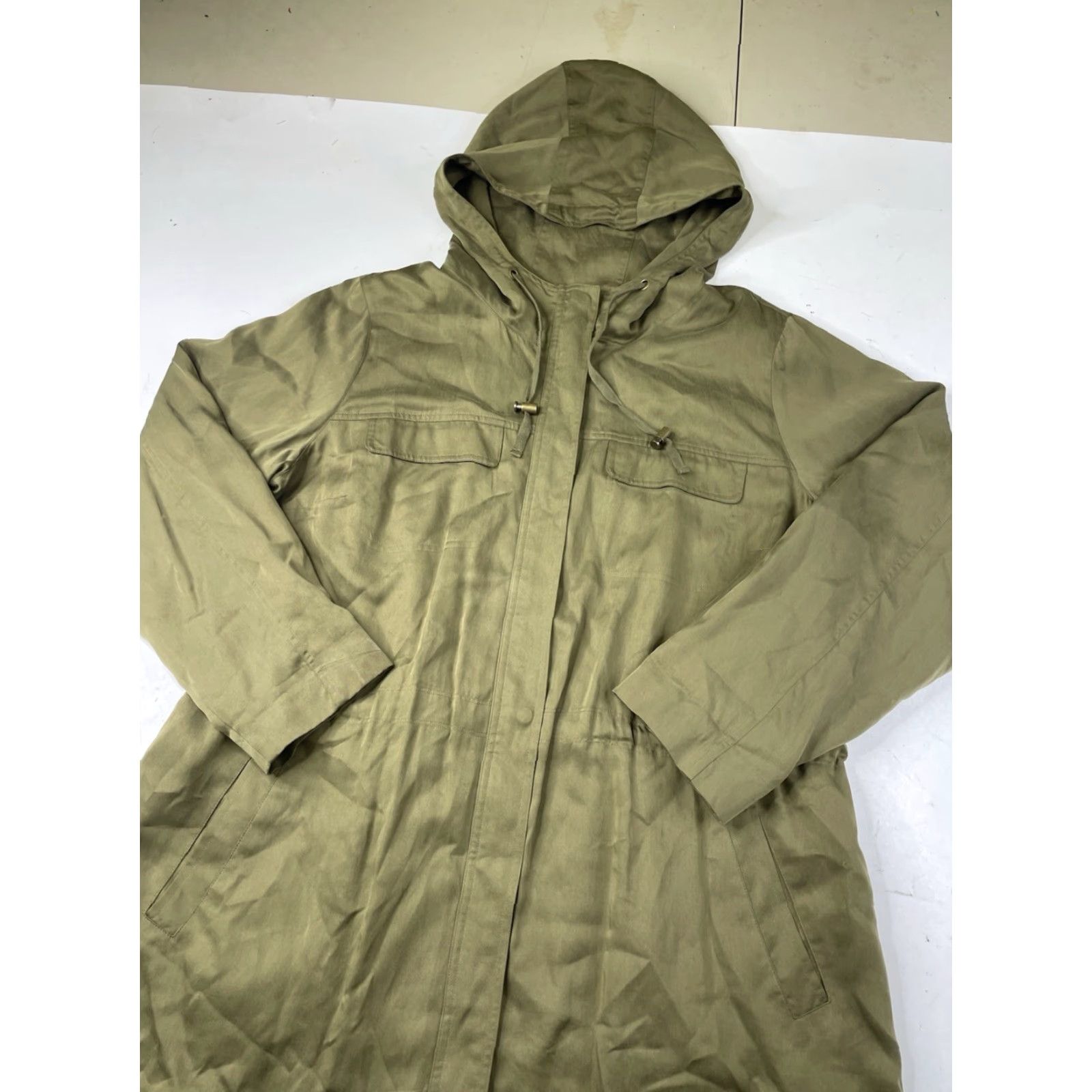 Eileen Fisher VINTAGE Eileen Fisher Polished Tencel Olive Hooded Anorak Jacket Womens 1X Plus Size XL / US 12-14 / IT 48-50 - 2 Thumbnail
