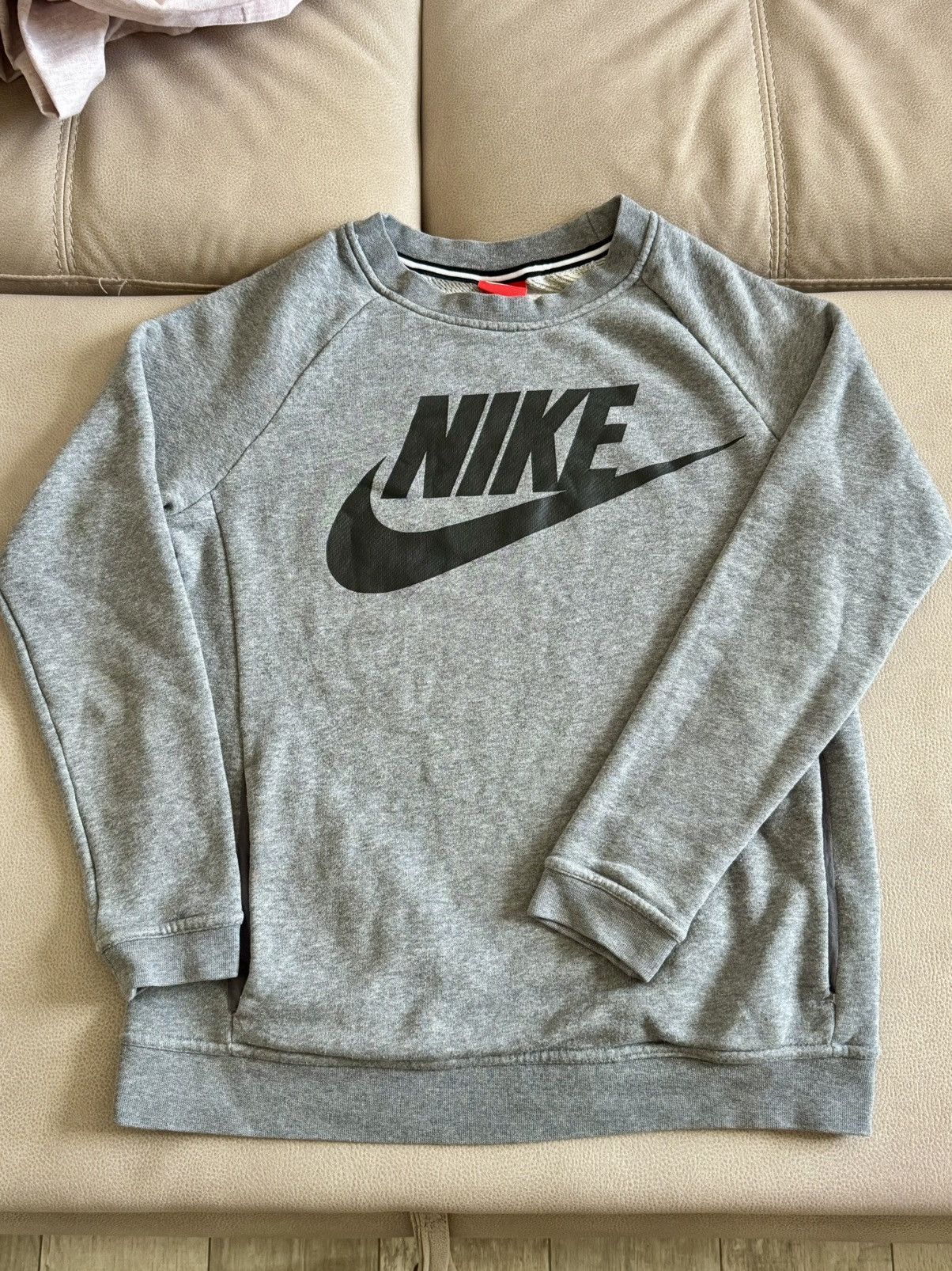 Nike Nike Grey Logo Sweatshirt XS Size US XS / EU 42 / 0 - 1 Thumbnail