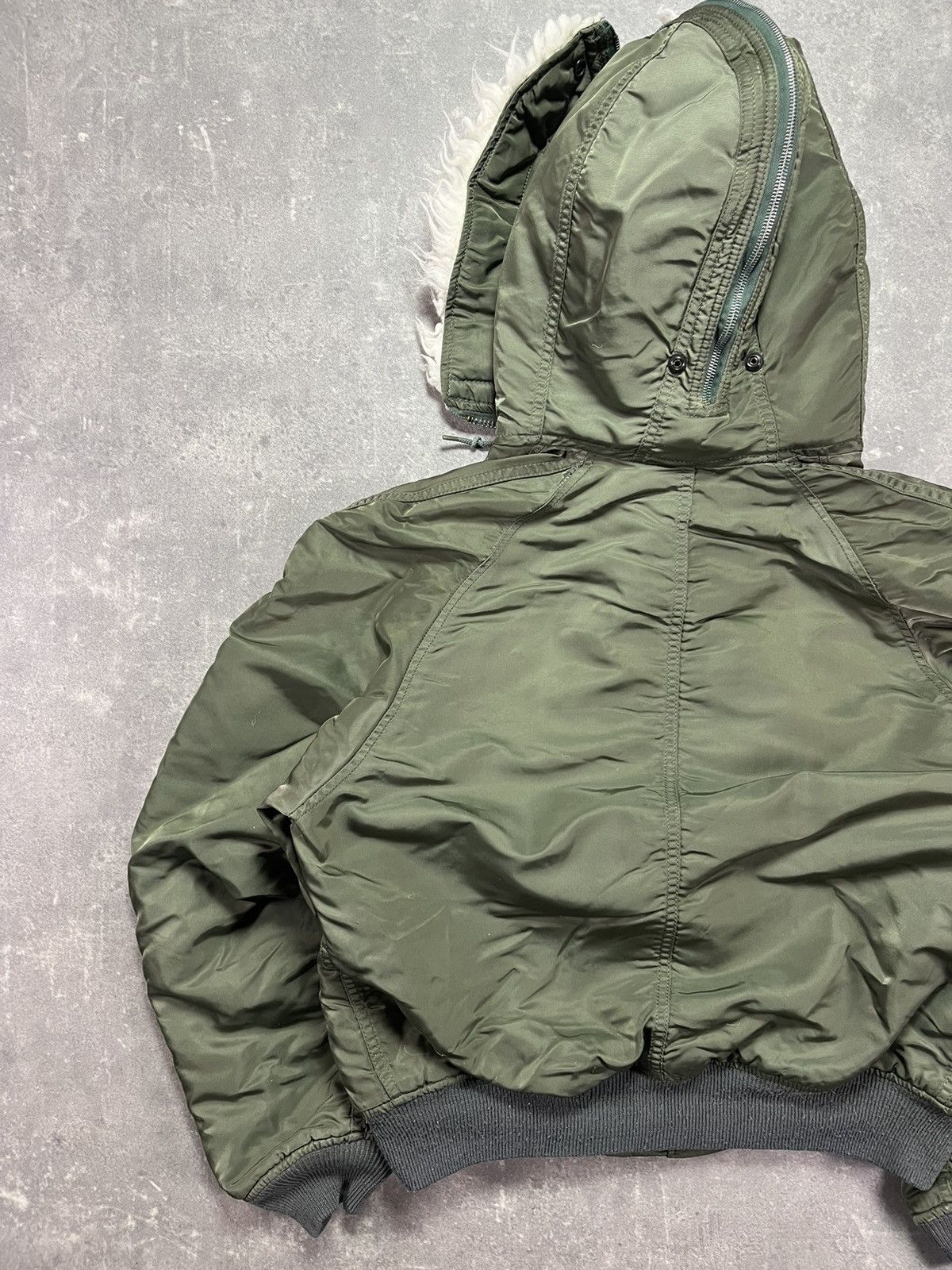 Alpha Industries 80s/90s Alpha Industries N-2B Faux Fur Hooded Bomber Jacket Size US XL / EU 56 / 4 - 13 Thumbnail