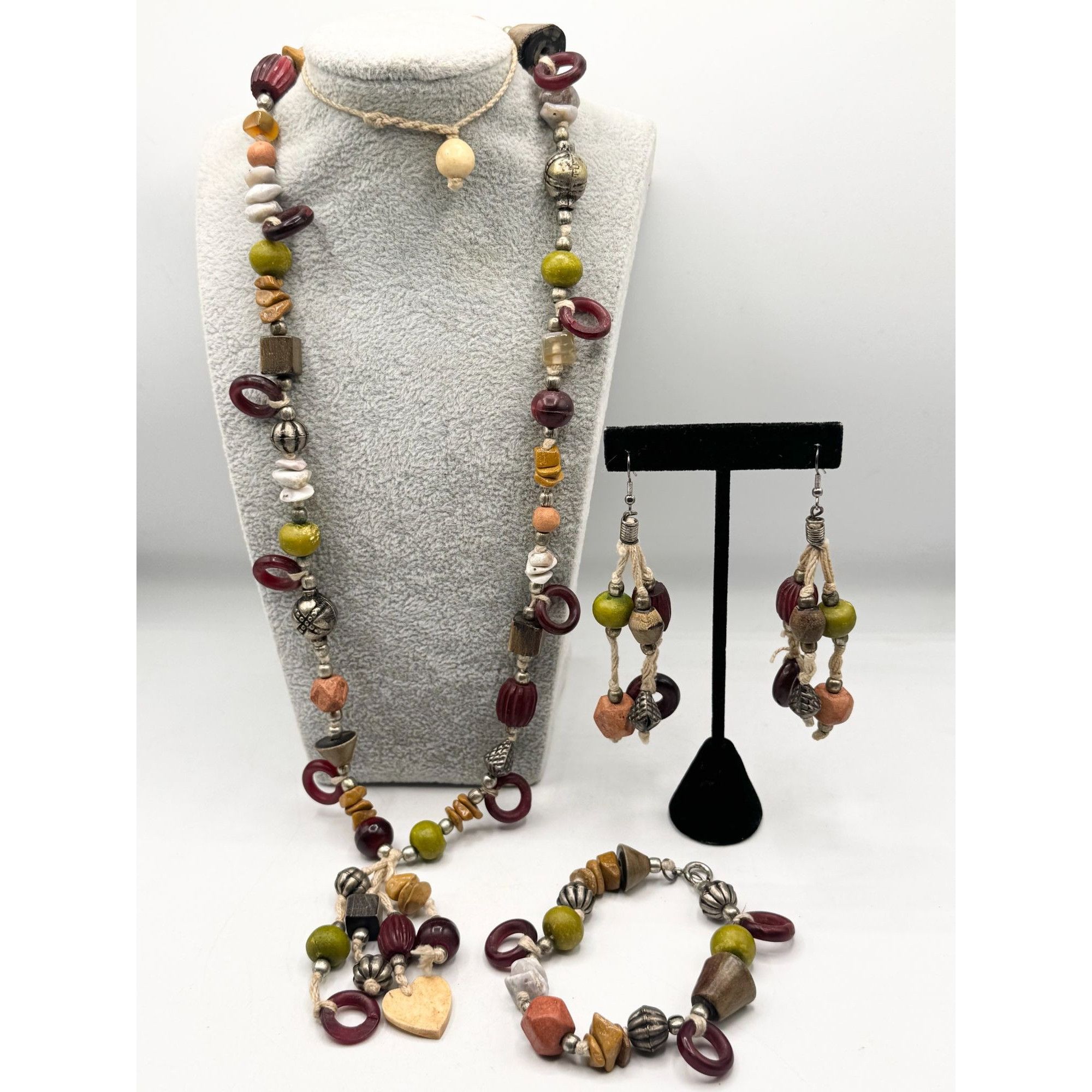 Vintage Vintage wood stone charm necklace bracelet and earrings set Size ONE SIZE - 2 Thumbnail
