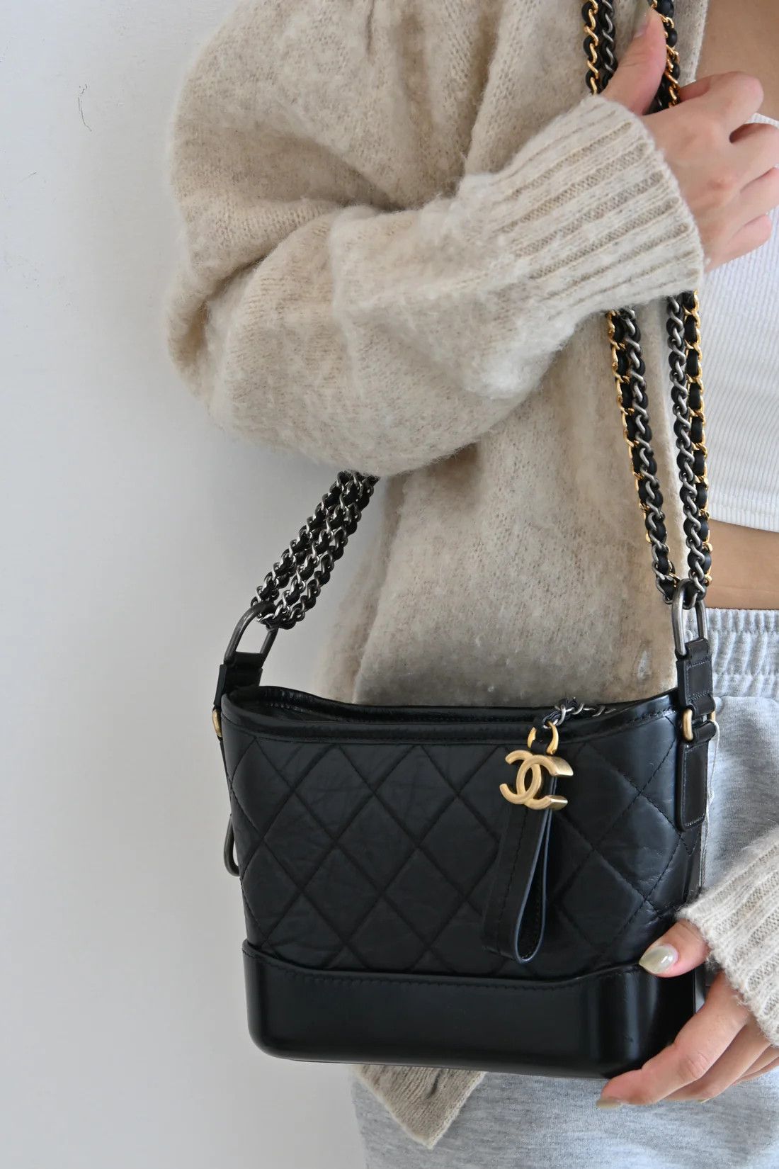 Chanel os11x0126 Size: OS / Gabrielle Small Hobo Bag In Black Size ONE SIZE - 8 Thumbnail