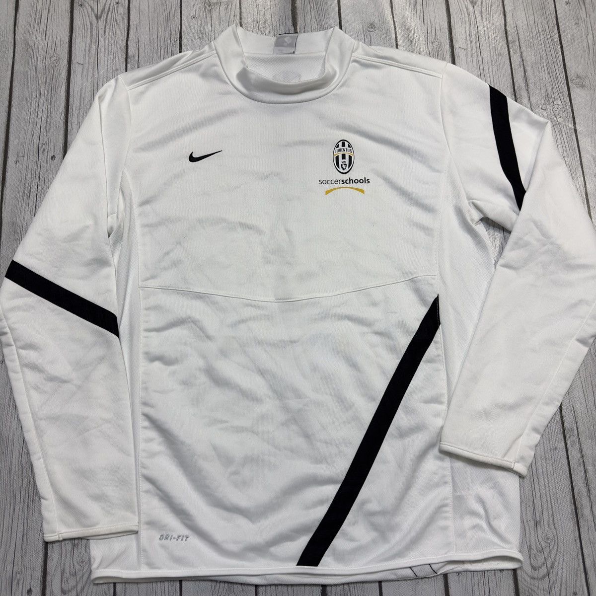 Nike Juventus long sleeve training top Size US XL / EU 56 / 4 - 3 Thumbnail