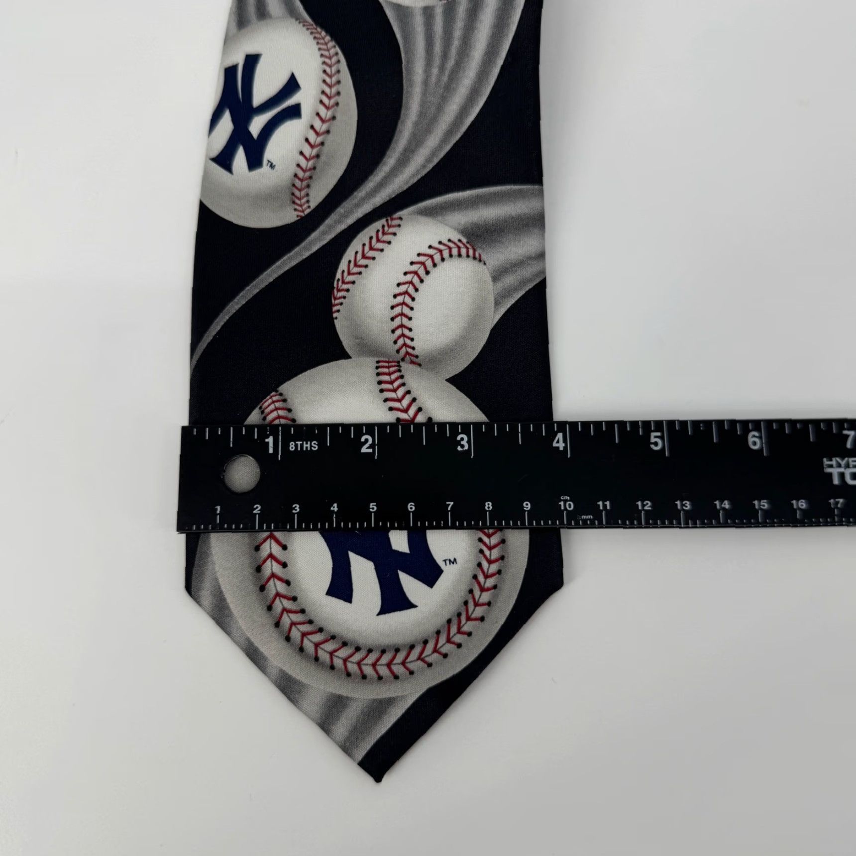 MLB Ralph Marlin New York Yankees Official MLB Curve Ball Baseball Tie Men One Size Black Geometric Logo Sports Baseball NY Yankees Vintage: No Size ONE SIZE - 7 Thumbnail