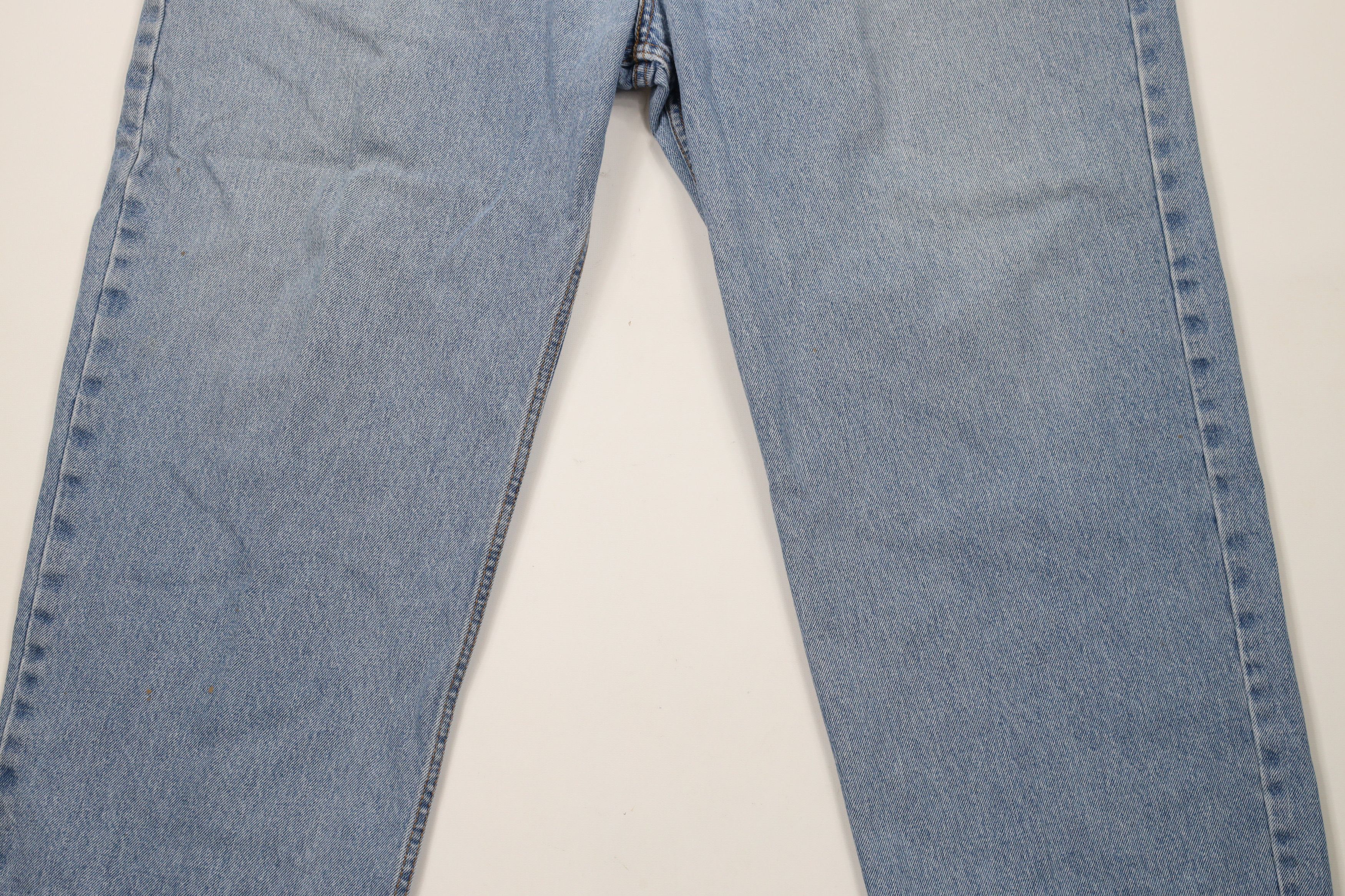 Levi's × Vintage Vintage Y2K 2004 Levis 550 Relaxed Fit Denim Jeans Blue Size US 44 / EU 60 - 3 Thumbnail