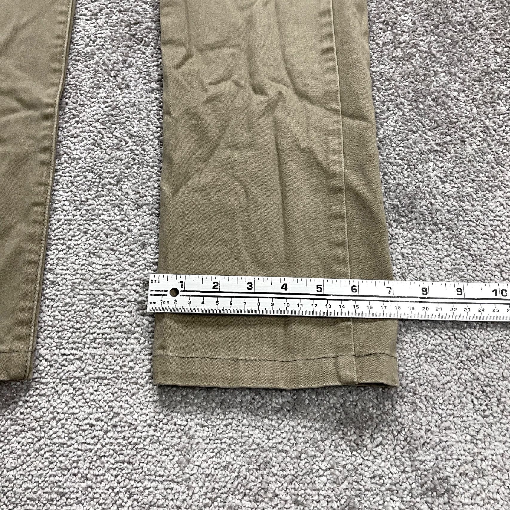 Lee Lee Chino / Khaki Pants Mens 30x32 Straight Tan Cotton Adult Slacks Casual Solid Size US 30 / EU 46 - 2 Thumbnail