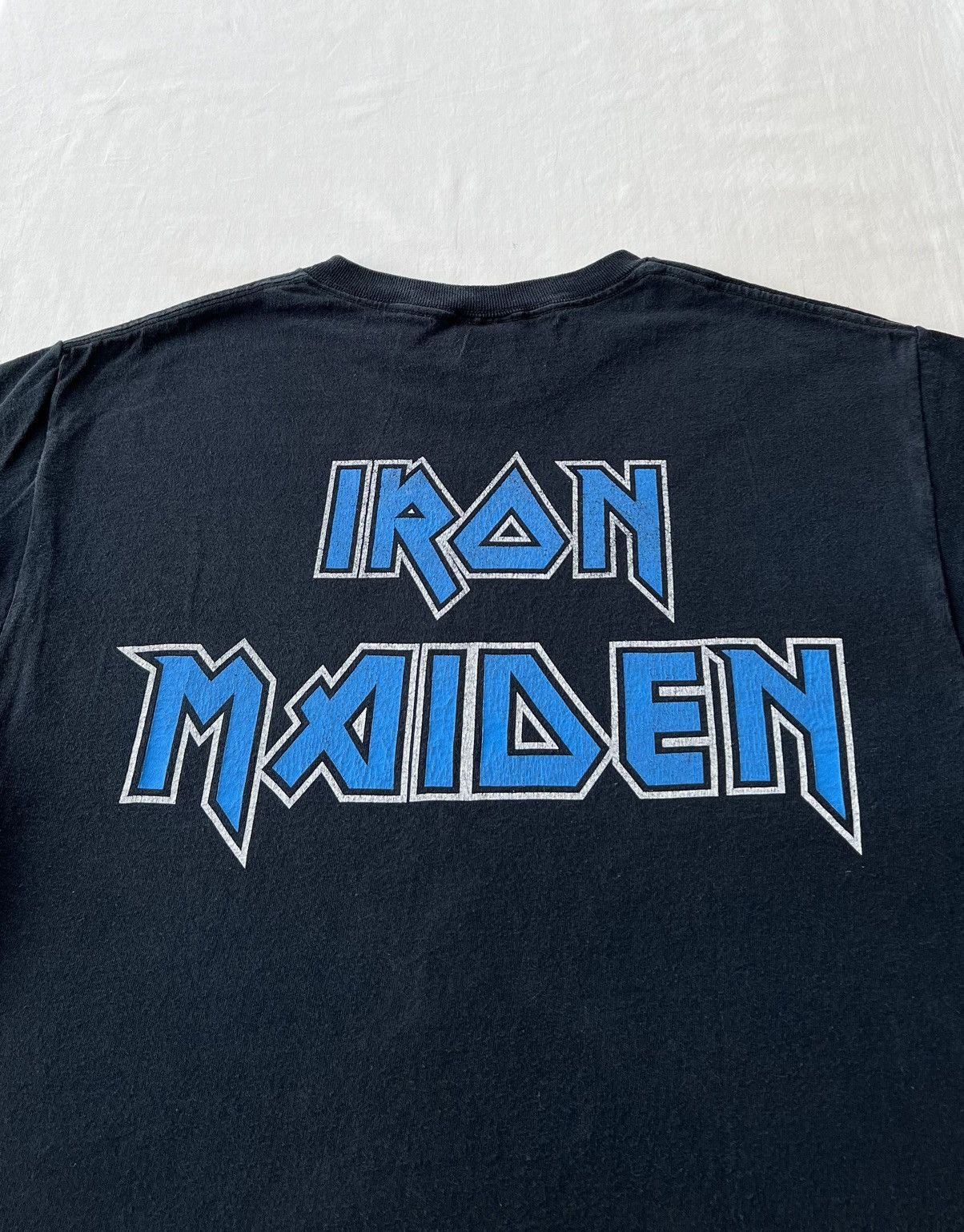 Band Tees Vintage 2000s Iron Maiden The Trooper England Black T-shirt Size US M / EU 48-50 / 2 - 17 Thumbnail