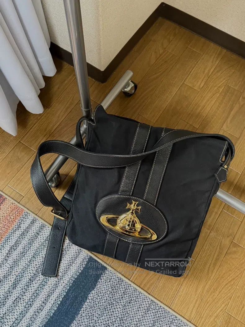 Vivienne Westwood Vivienne Westwood size os Extra Large Saturn Crossbody Bag Size ONE SIZE - 3 Thumbnail
