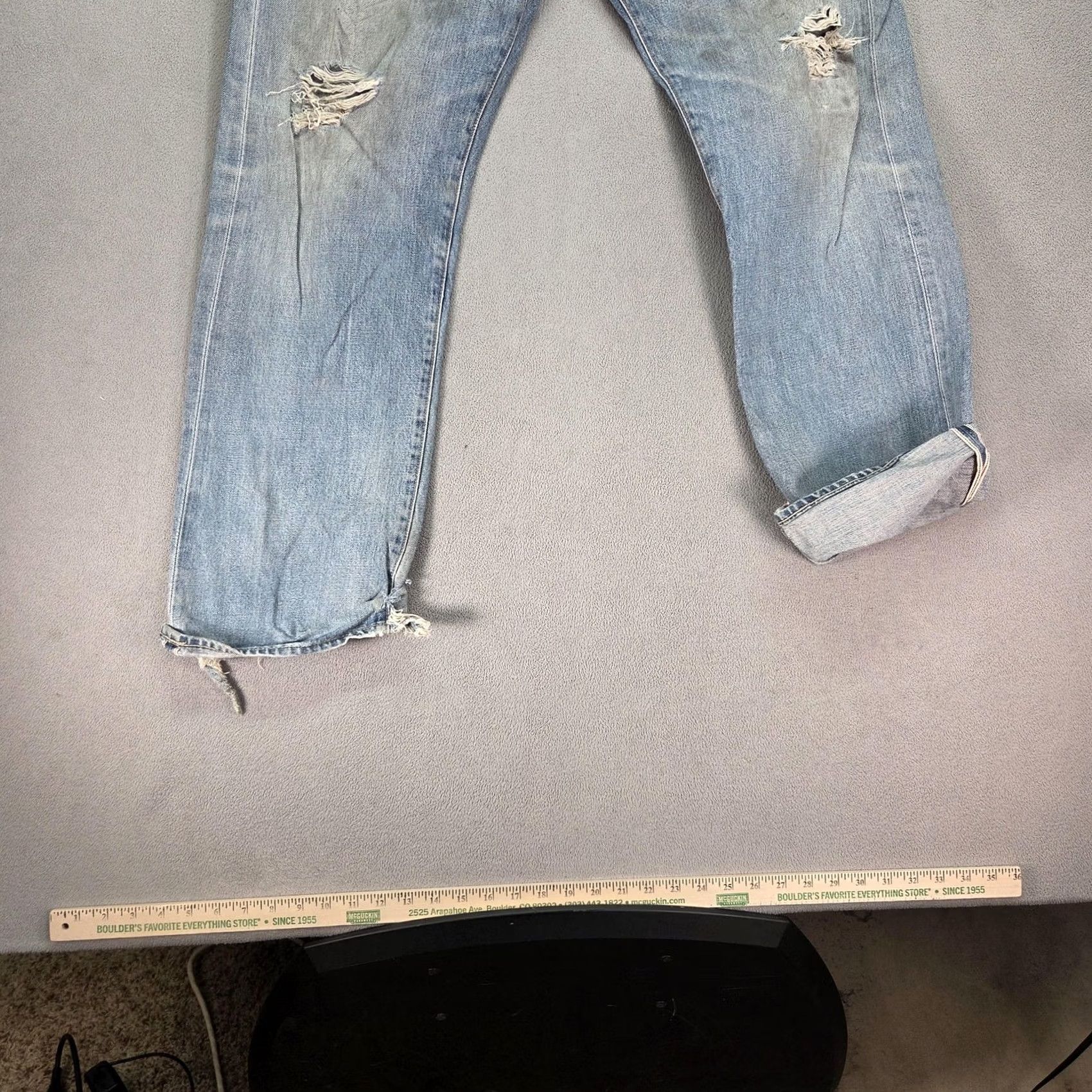 Levi's Vintage Levi's 501 Jeans Mens Light Wash Distressed Button 36x30 Denim Blue Straight Classic 90s Mens Size US 36 / EU 52 - 7 Thumbnail